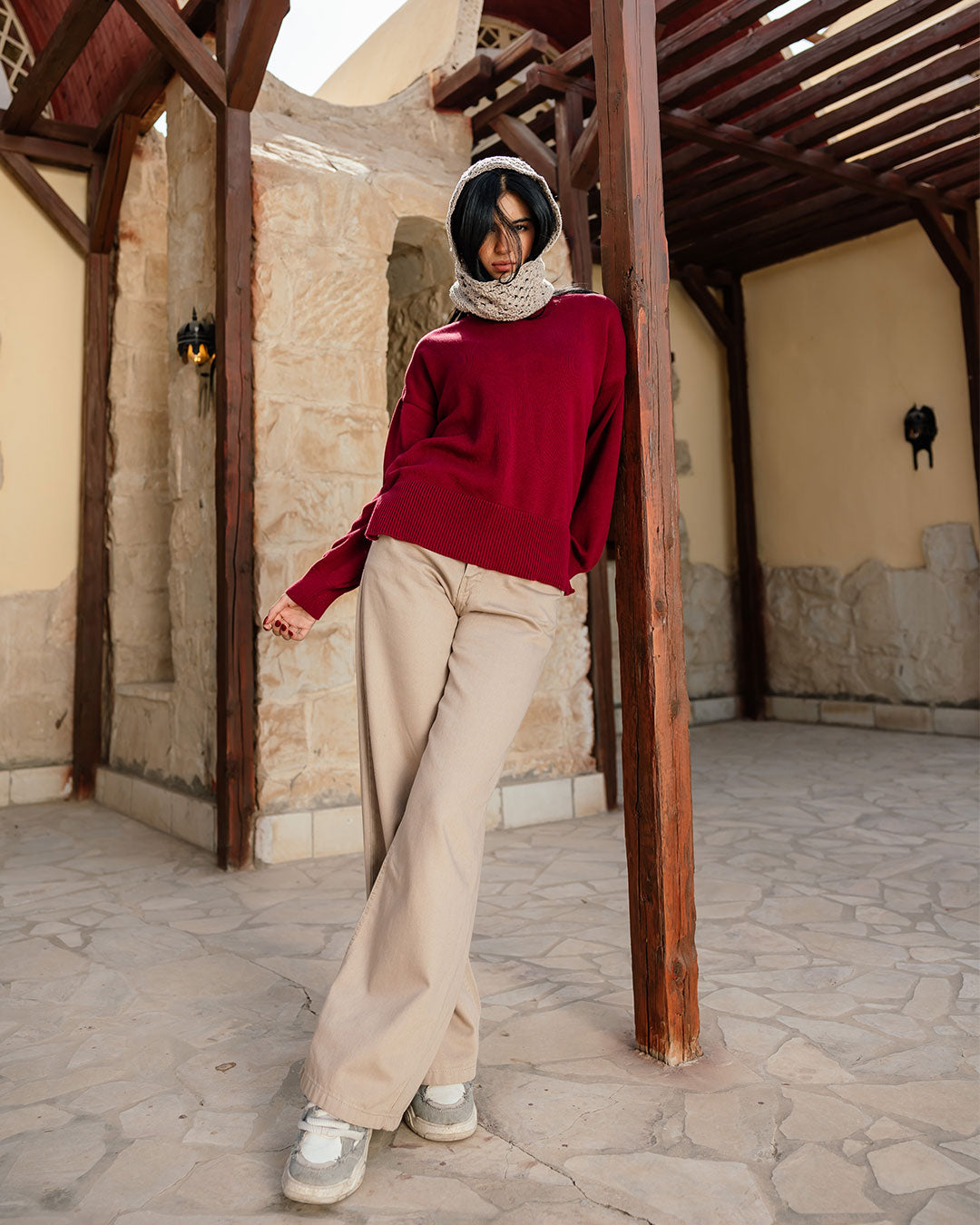 Women Round Neck Pullover