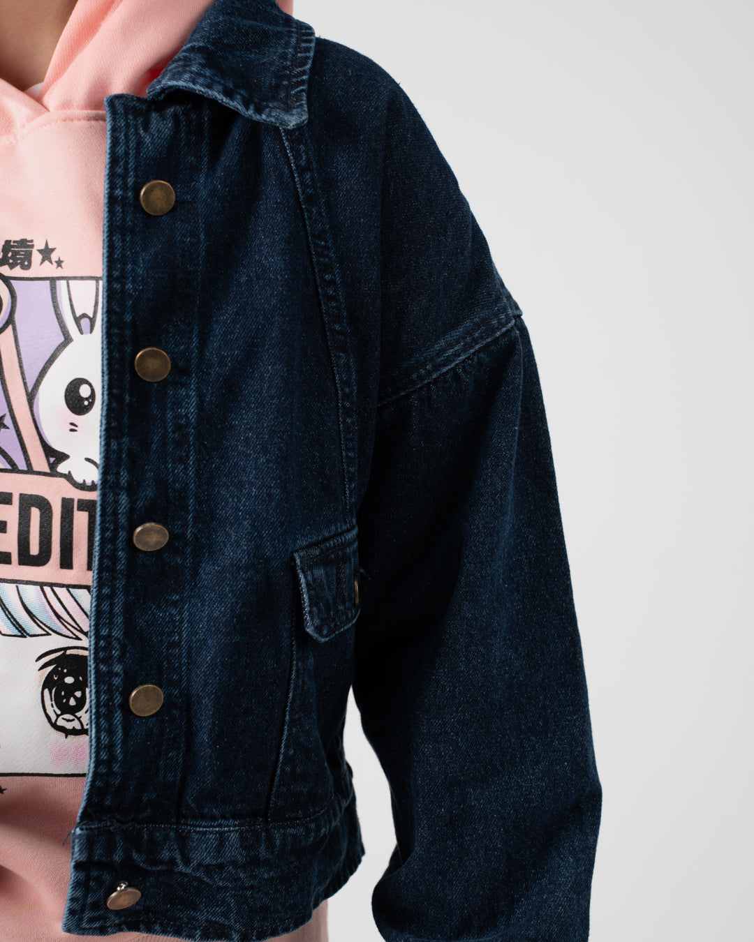 جاكيت جينز بناتي