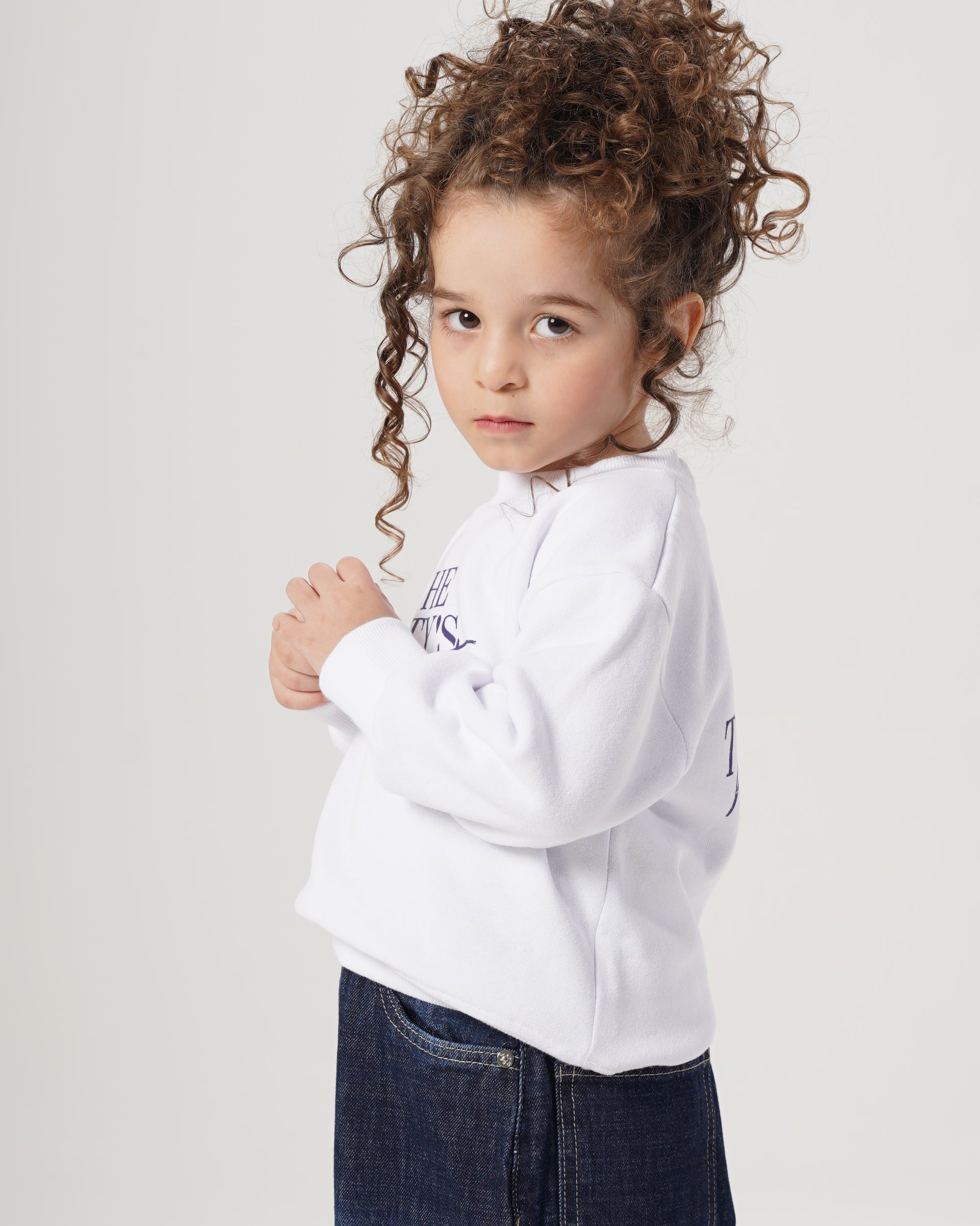 سويت شيرت بناتي مطبوع من الجهتين