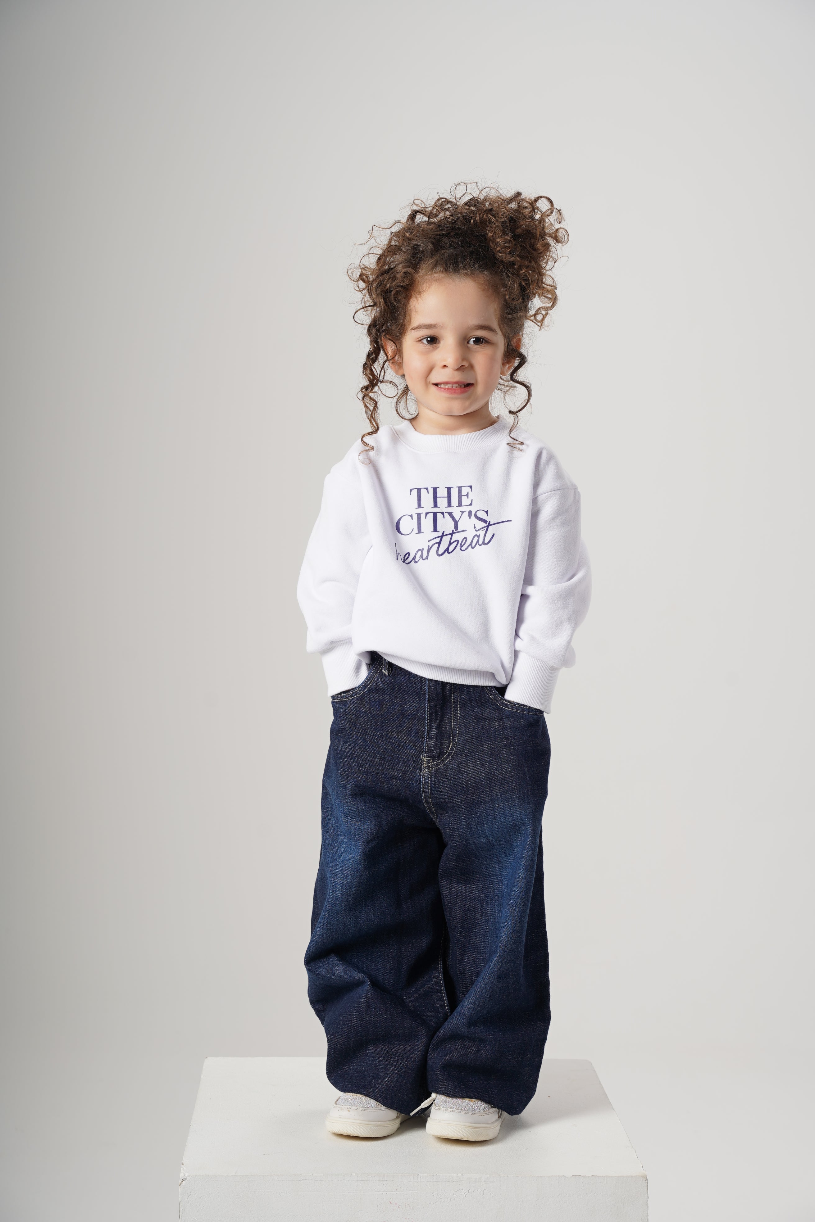 سويت شيرت بناتي مطبوع من الجهتين