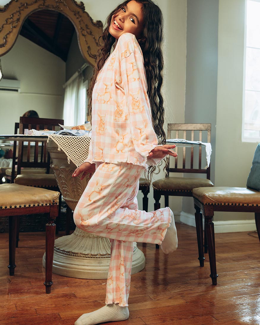 بيجامة بناتي برقبة دائرية