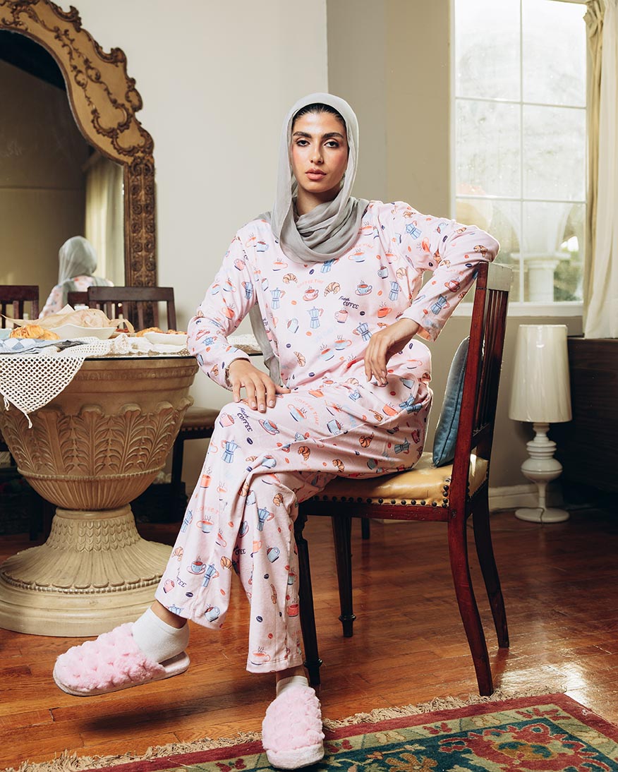 بيجامة نسائي