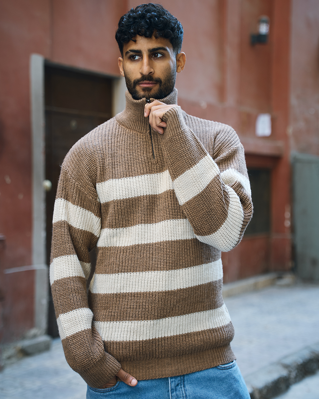 بلوفر رجالي مقلم