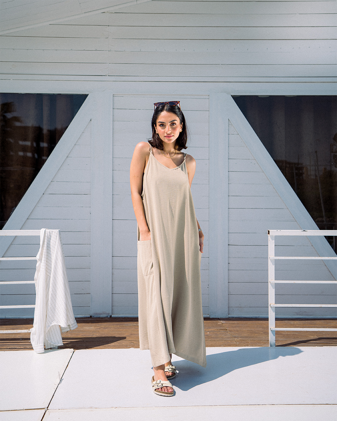 فستان نسائي