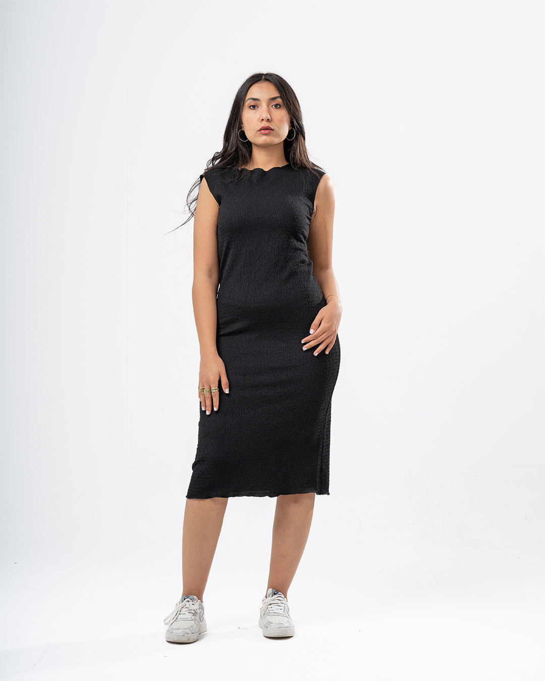 فستان نسائي