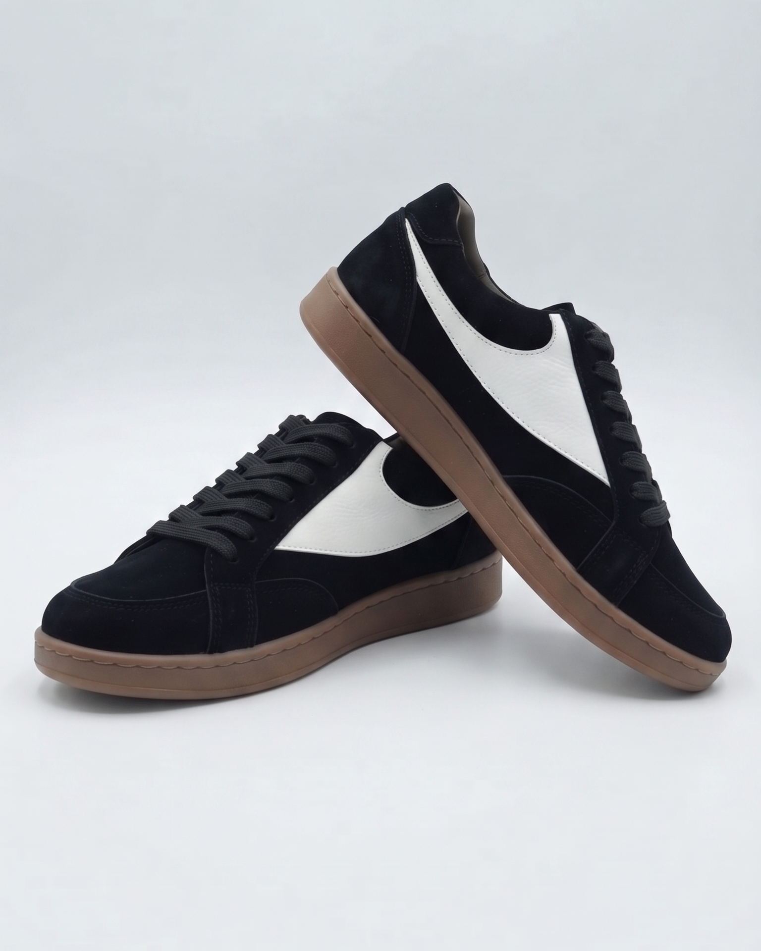 Men Flat Sneaker AD1
