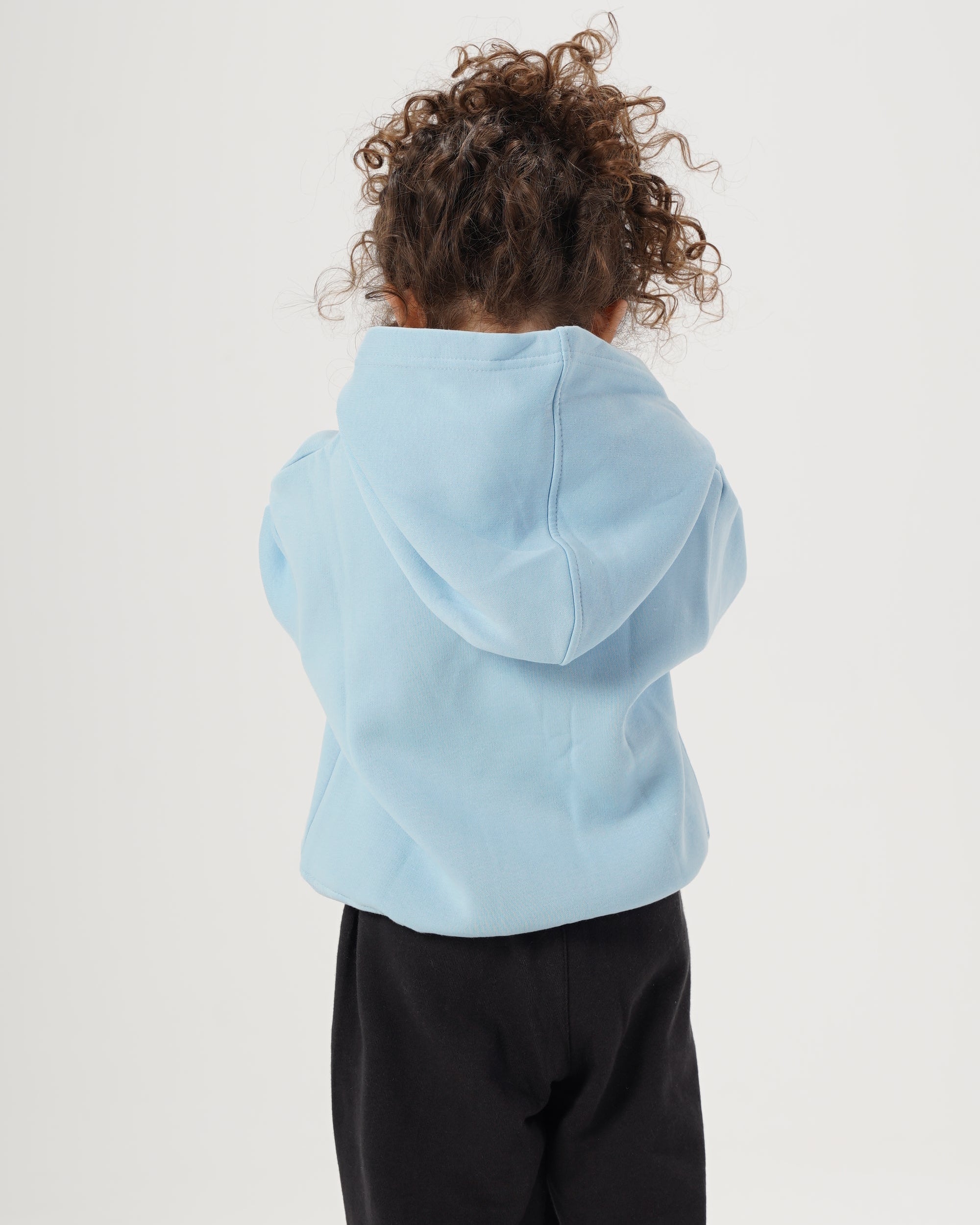 سويت شيرت بناتي بغطاء رأس ومطبوع