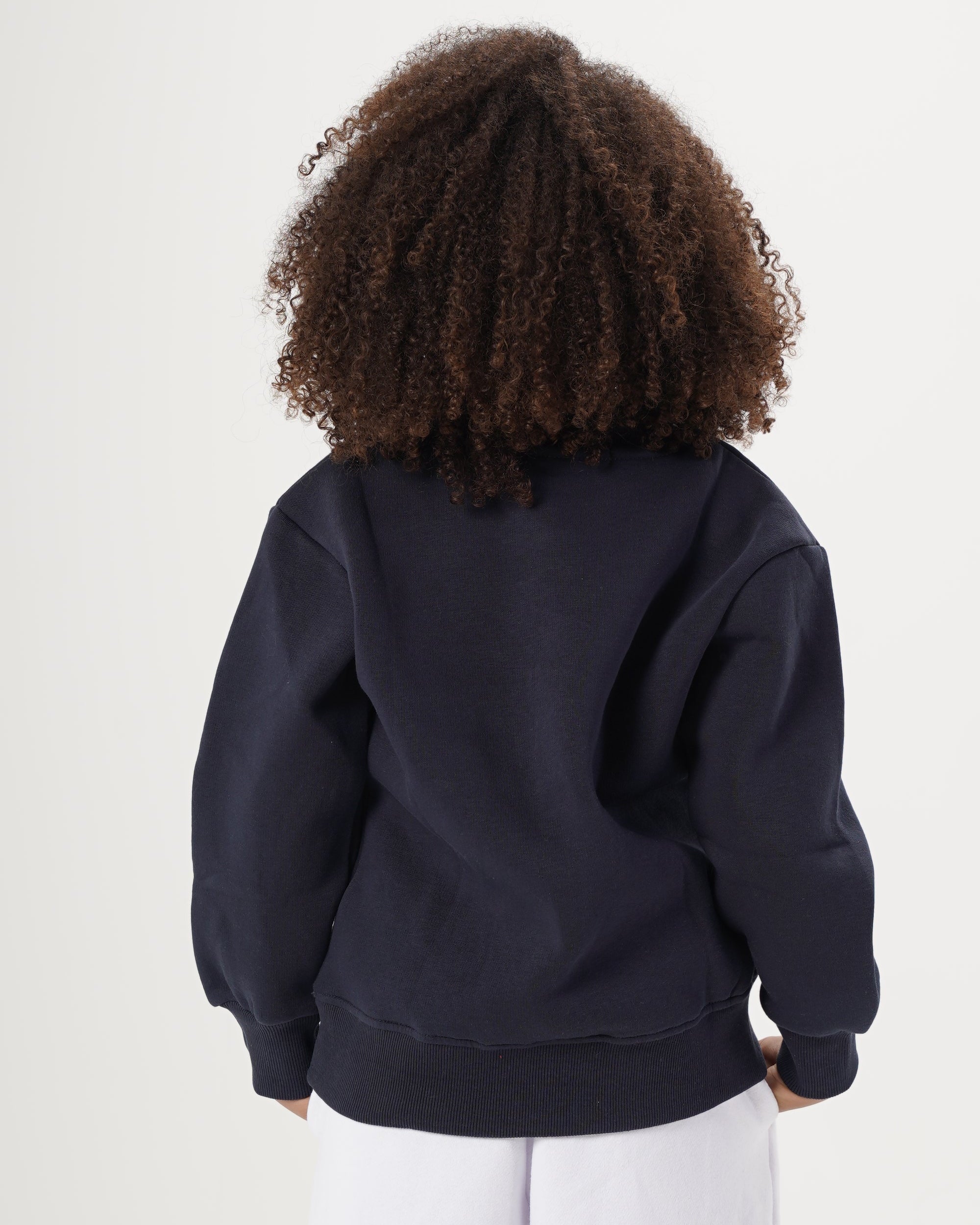 سويت شيرت بناتي برقبة دائرية ومطبوع