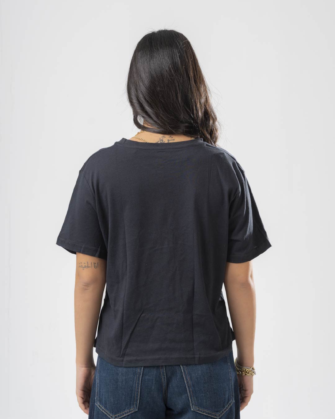 تي شيرت نسائي