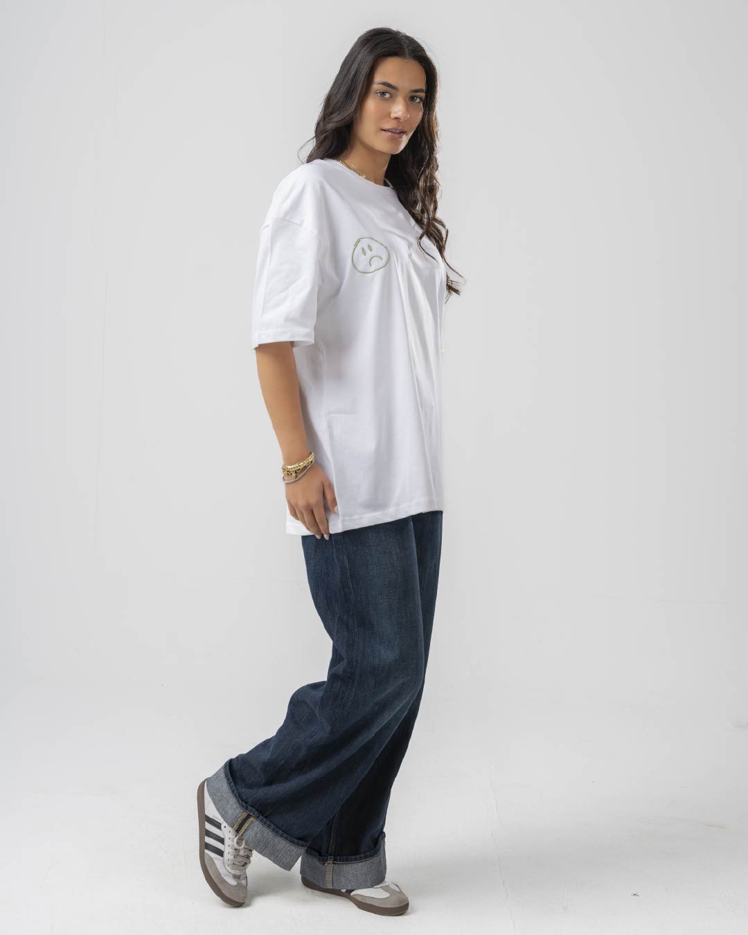 تي شيرت نسائي