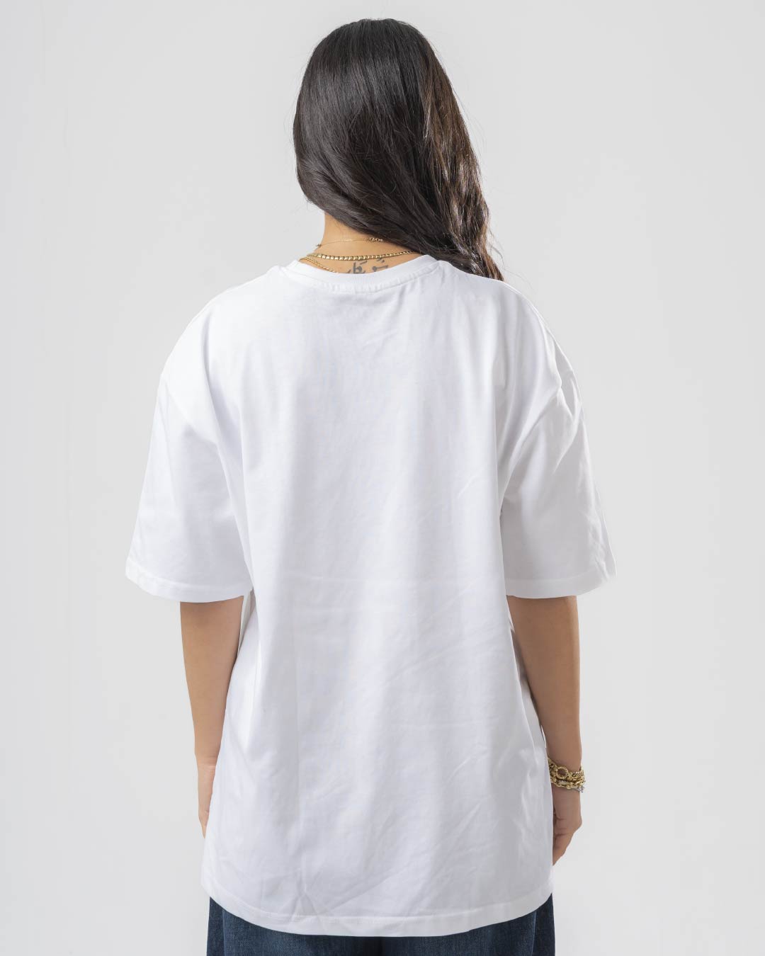 تي شيرت نسائي