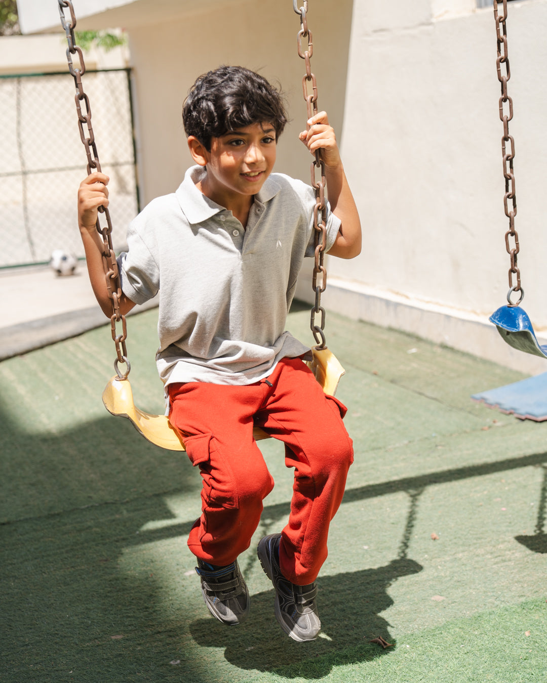 بنطلون واسع مع جيوب