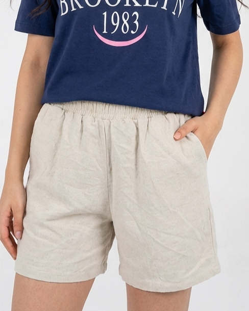 Women Plain Short