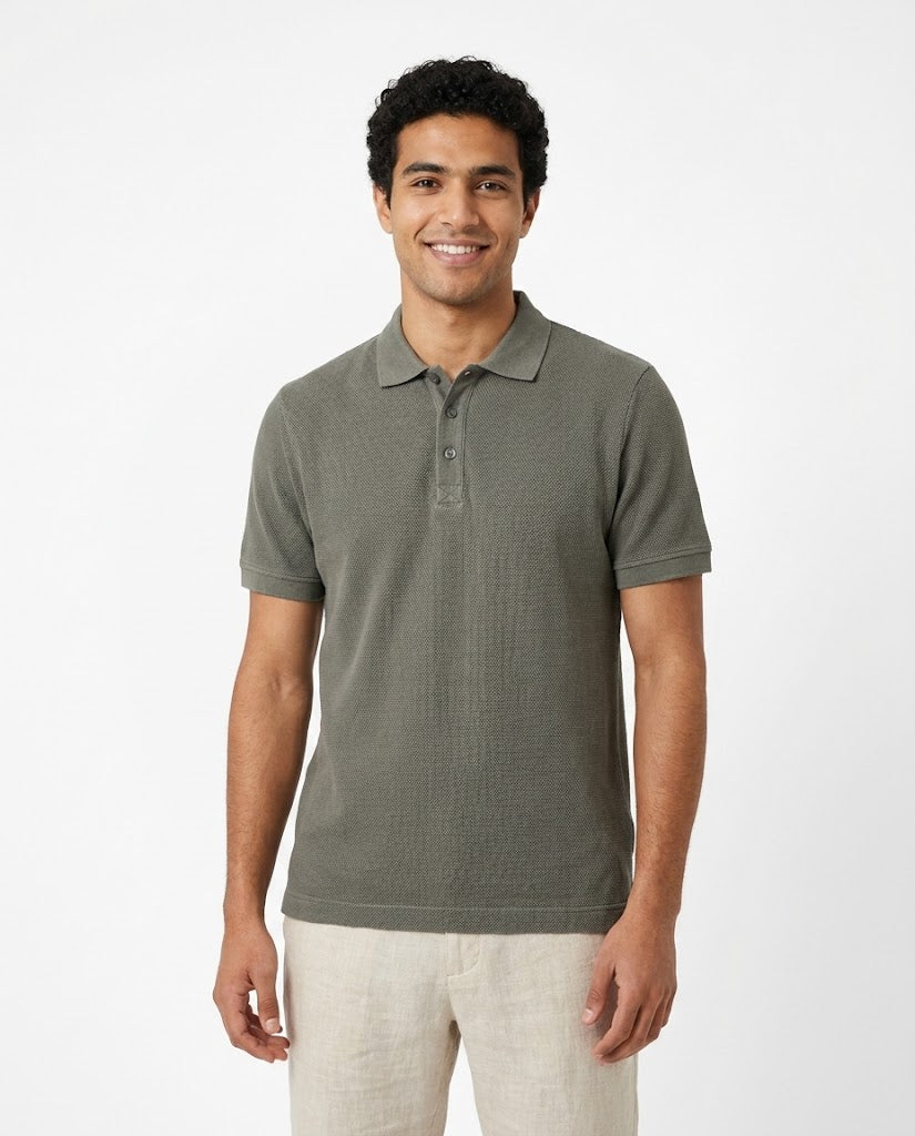 Men Plain Half Sleeves Polo T-shirt