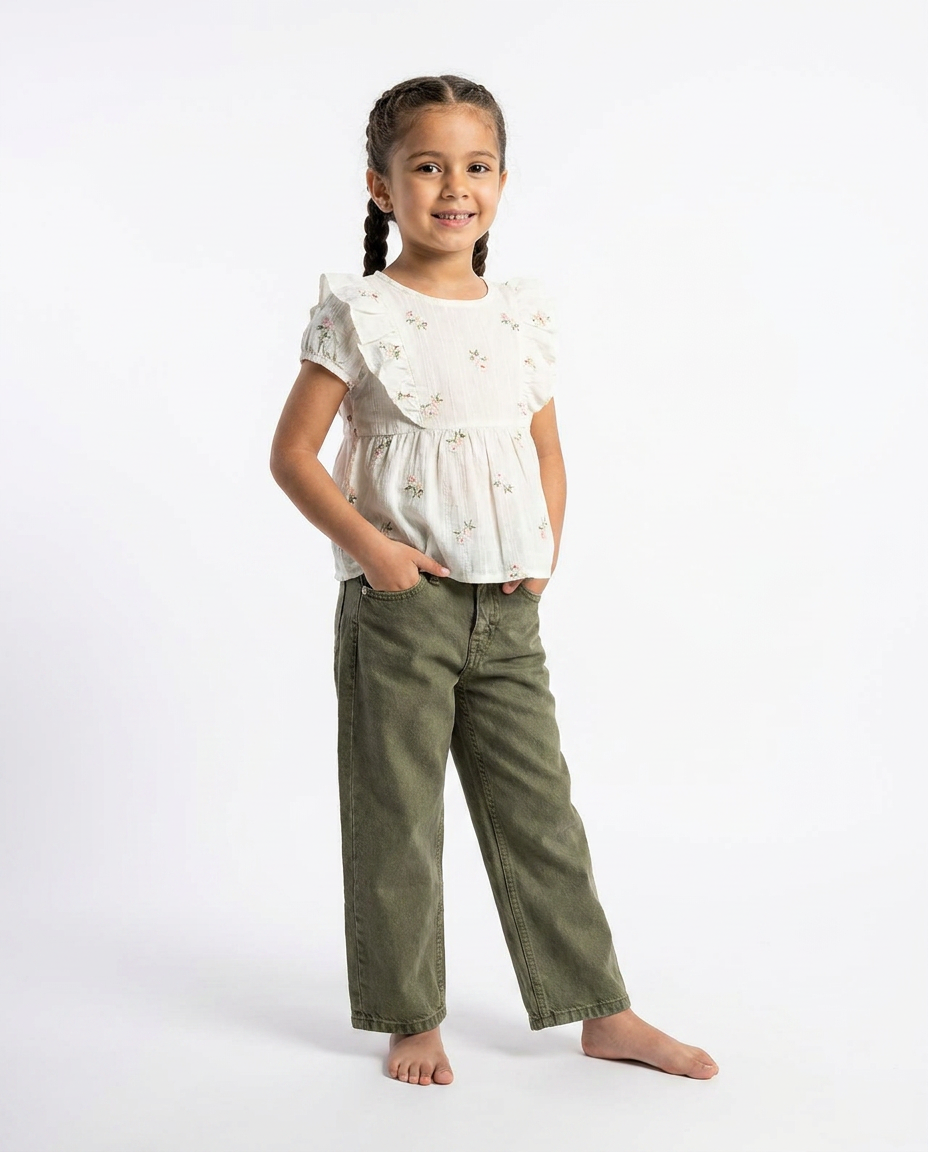 Girls Gabardine Pant Regular Fit