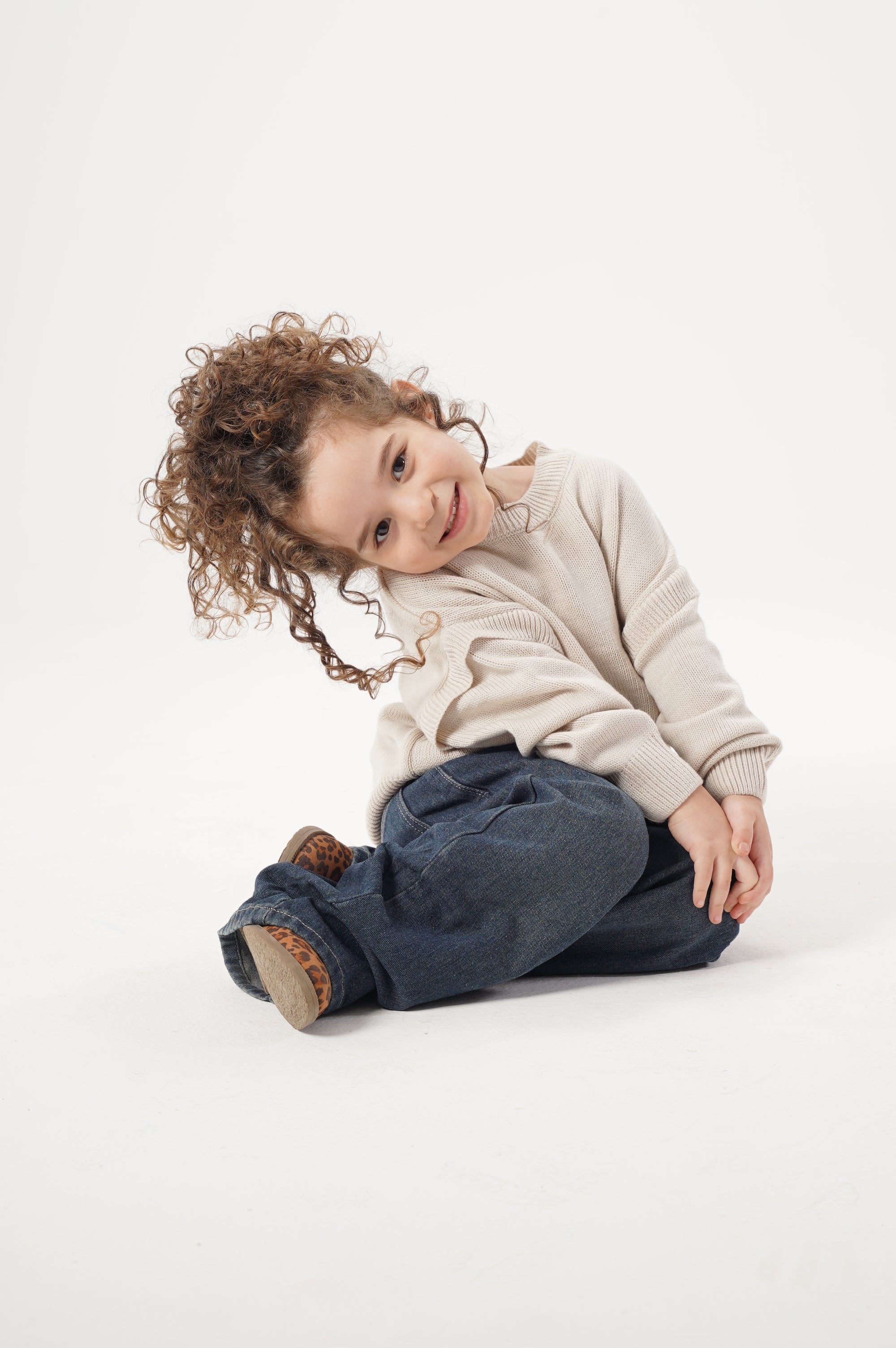 Girls Pullover with Ribbons