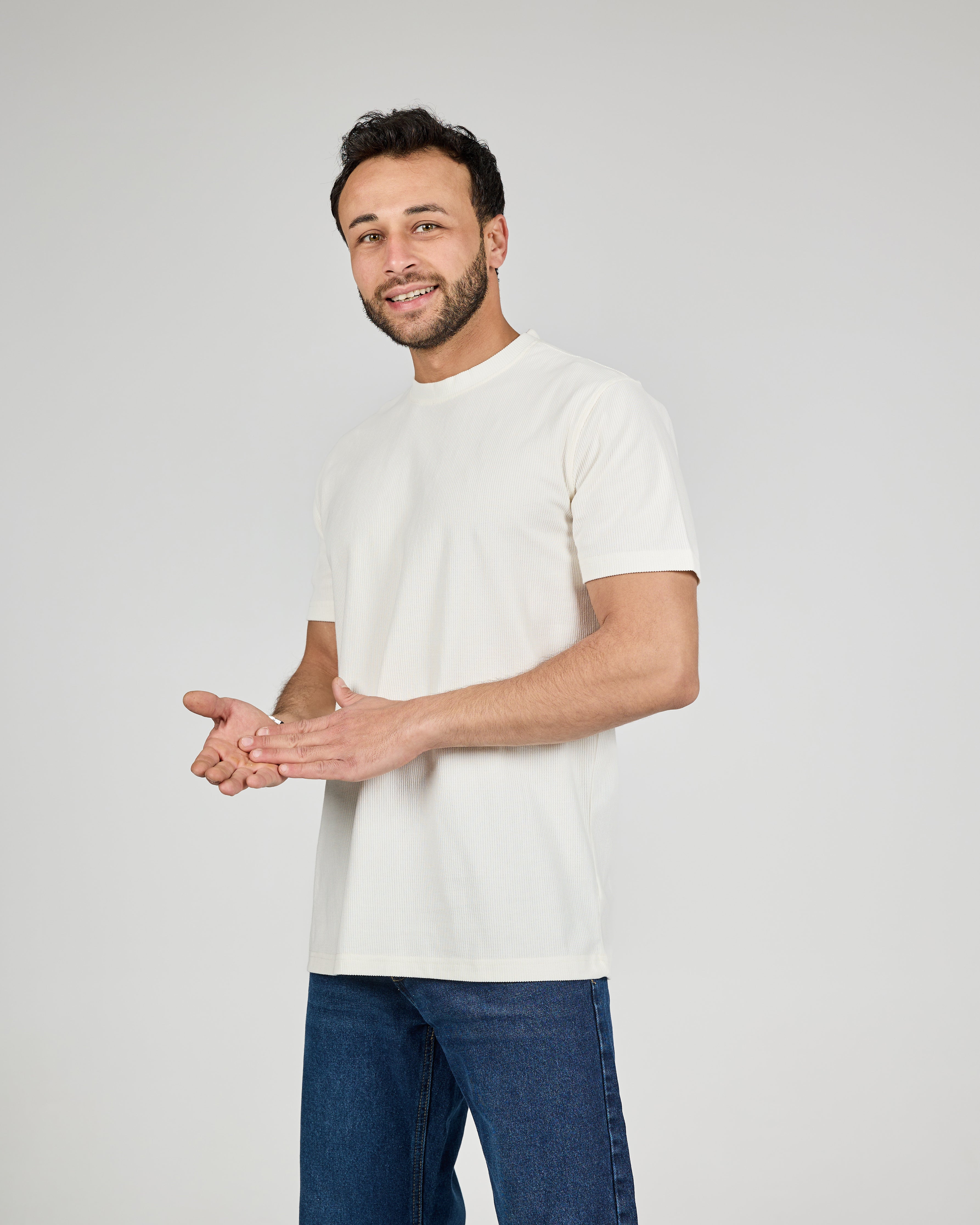 Men Plain Cotton Half Sleeves T-Shirt