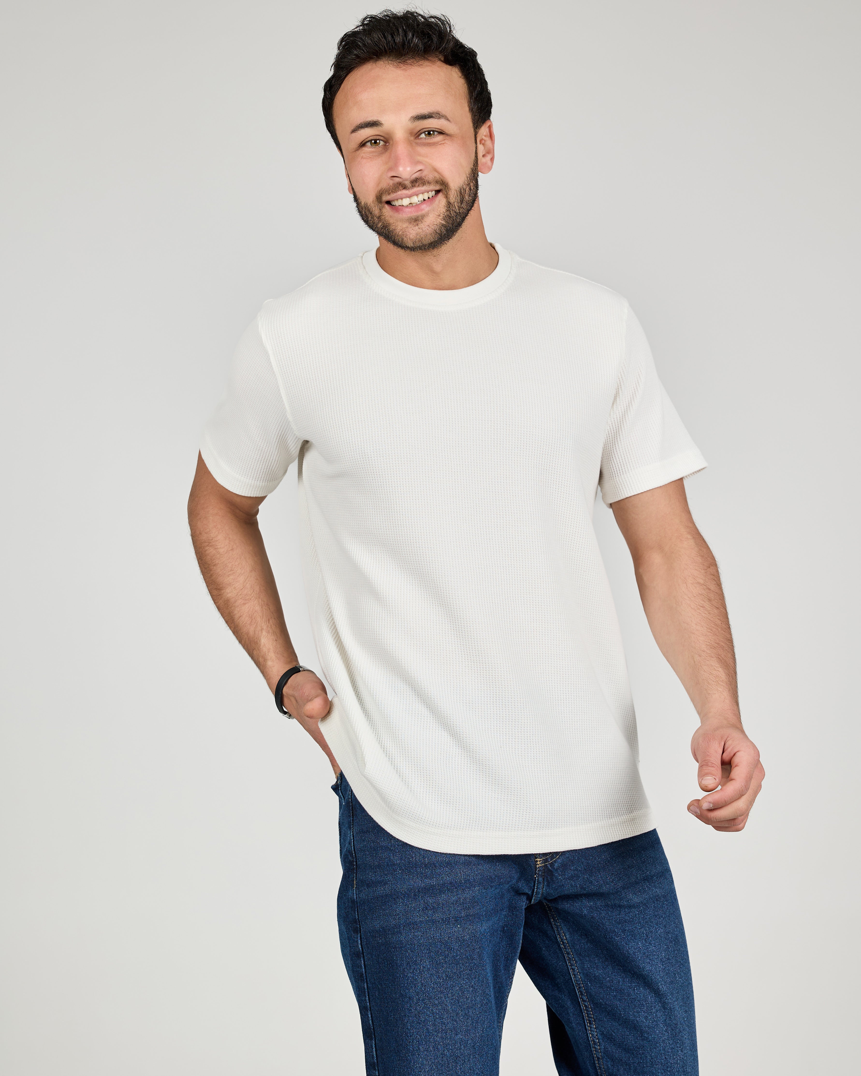 Men Pattern Half Sleeves T-shirt