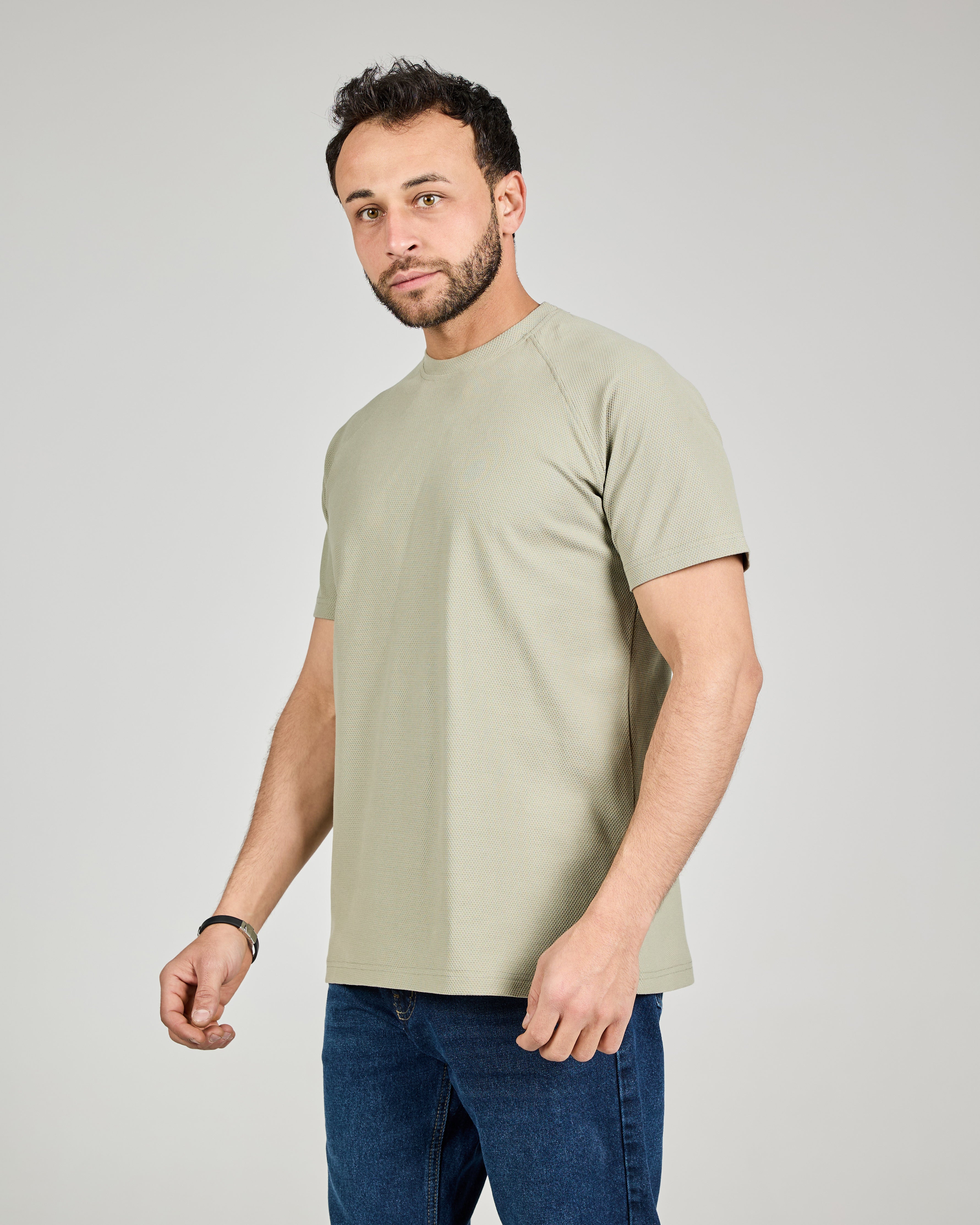 Men Jaqured Half Sleeves T-shirt