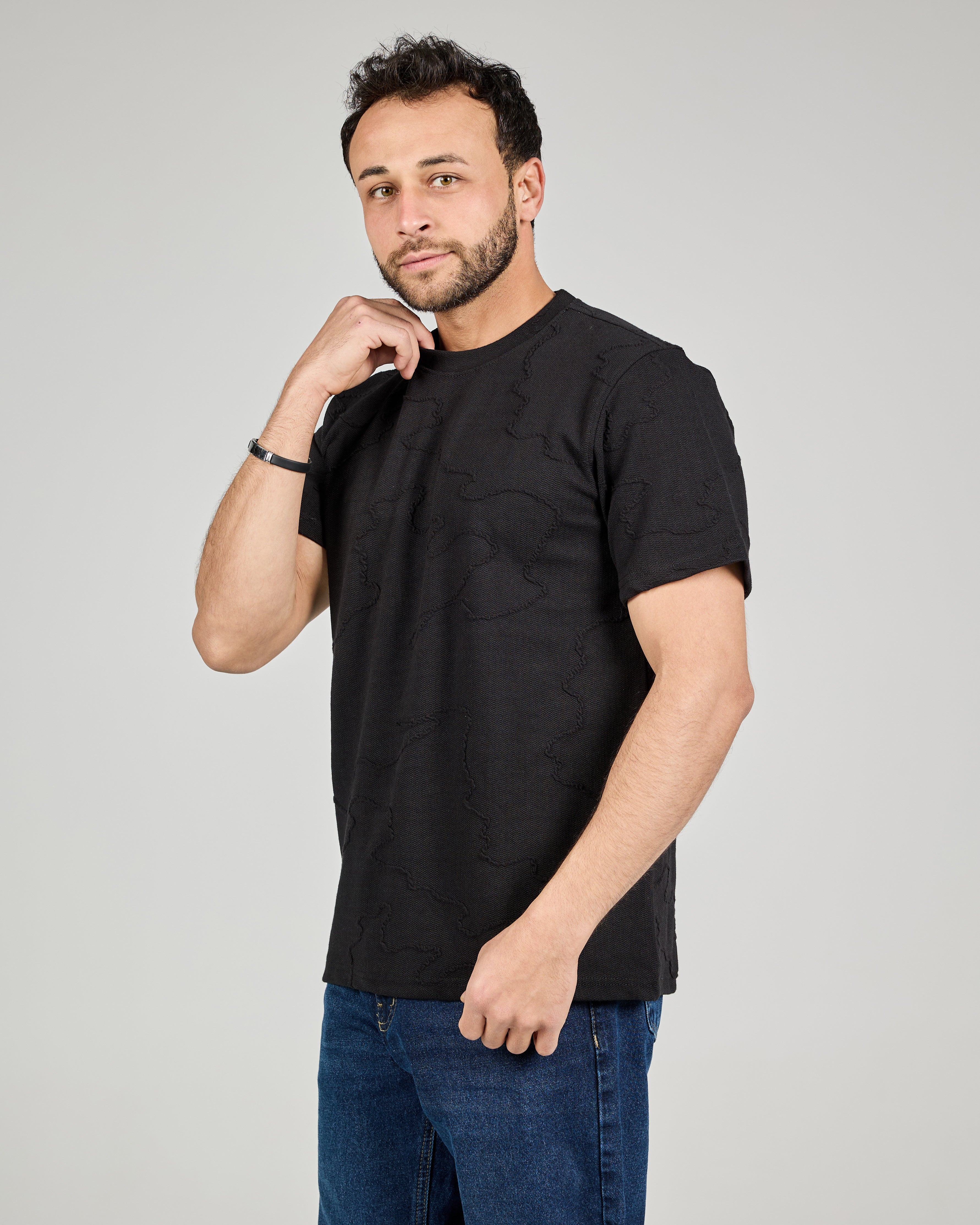 Men Jaqured Half Sleeves Plain T-shirt