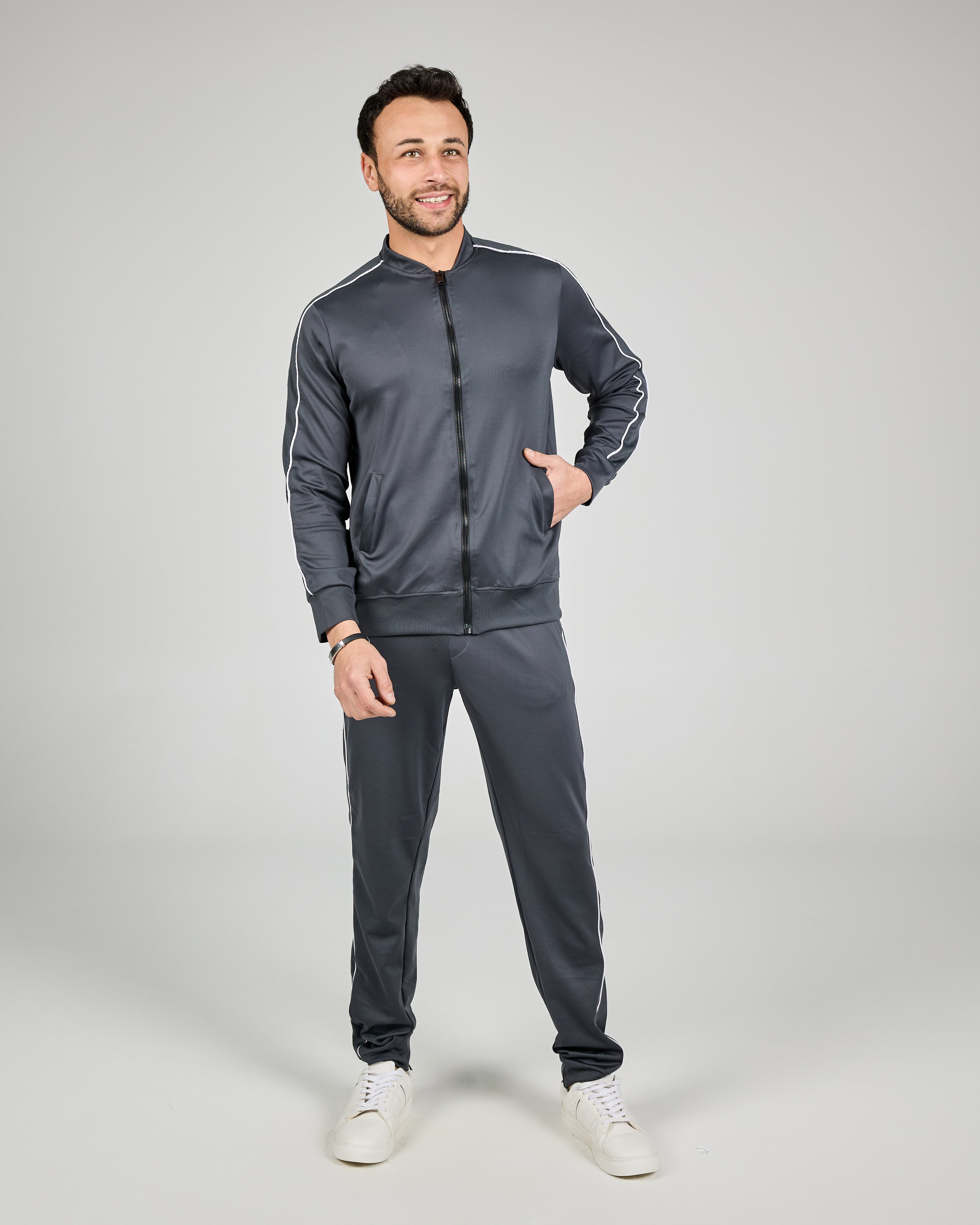MEN PLAIN TRAINING SUIT