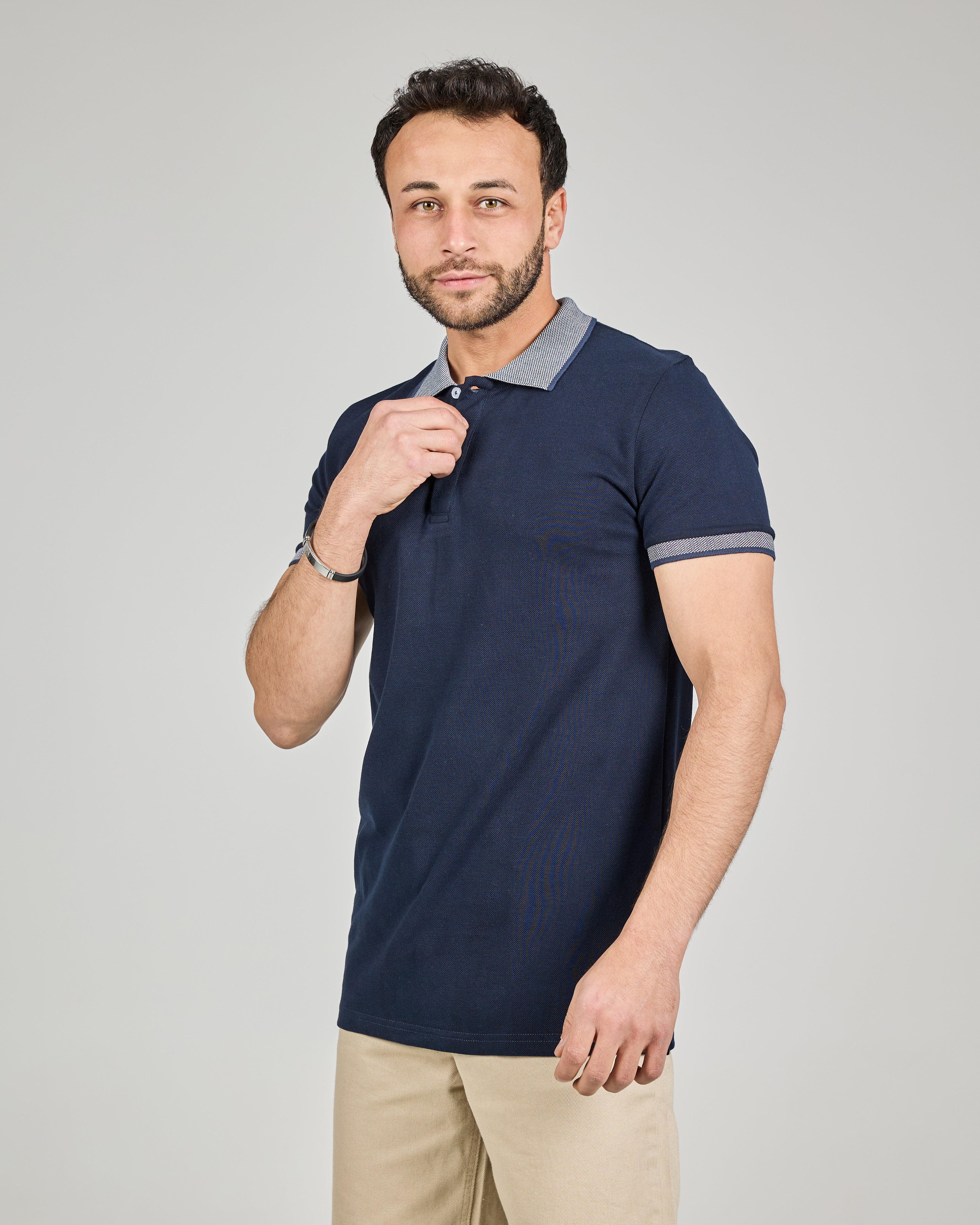 MEN JAQURED HALF SLEEVES POLO T-SHIRT