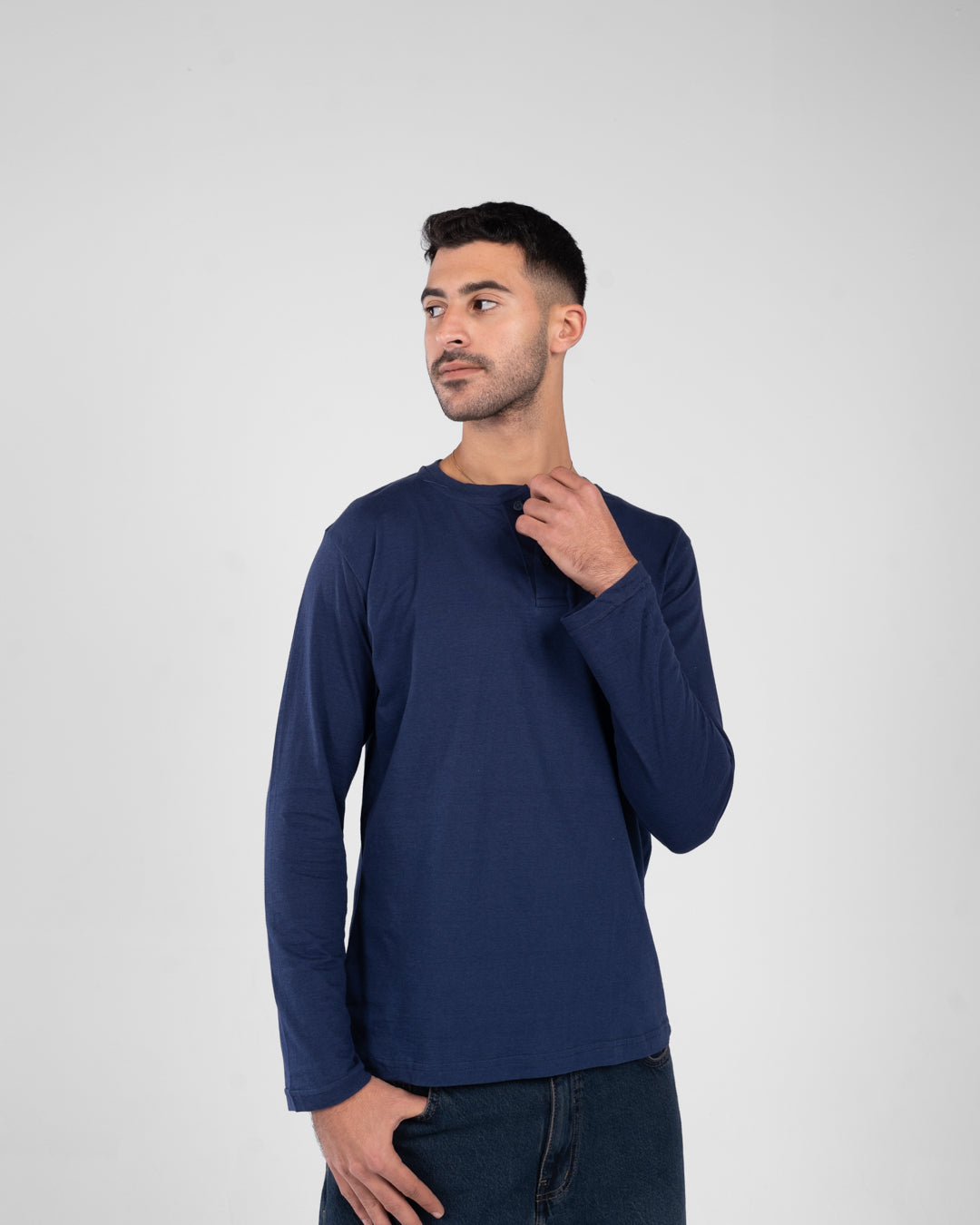 Men Plain Long Sleeves T-shirt