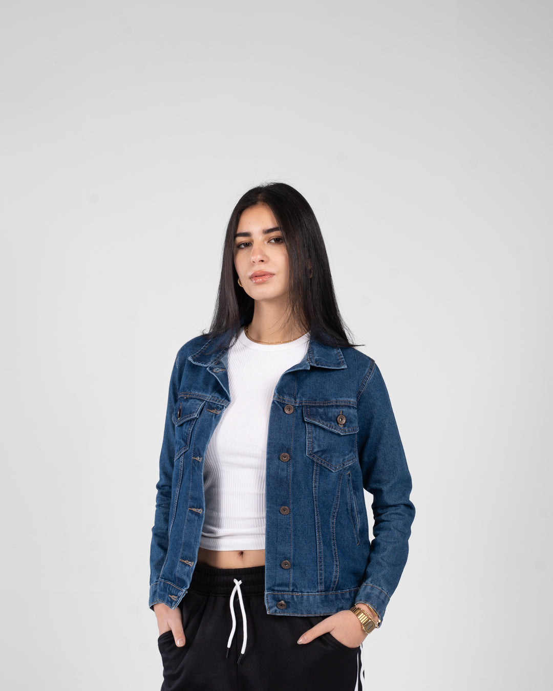 سترة جينز قصيرة