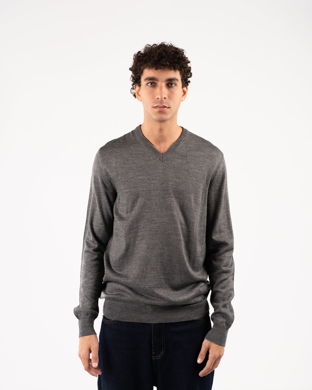 سترة رجالية سادة برقبة على شكل حرف V