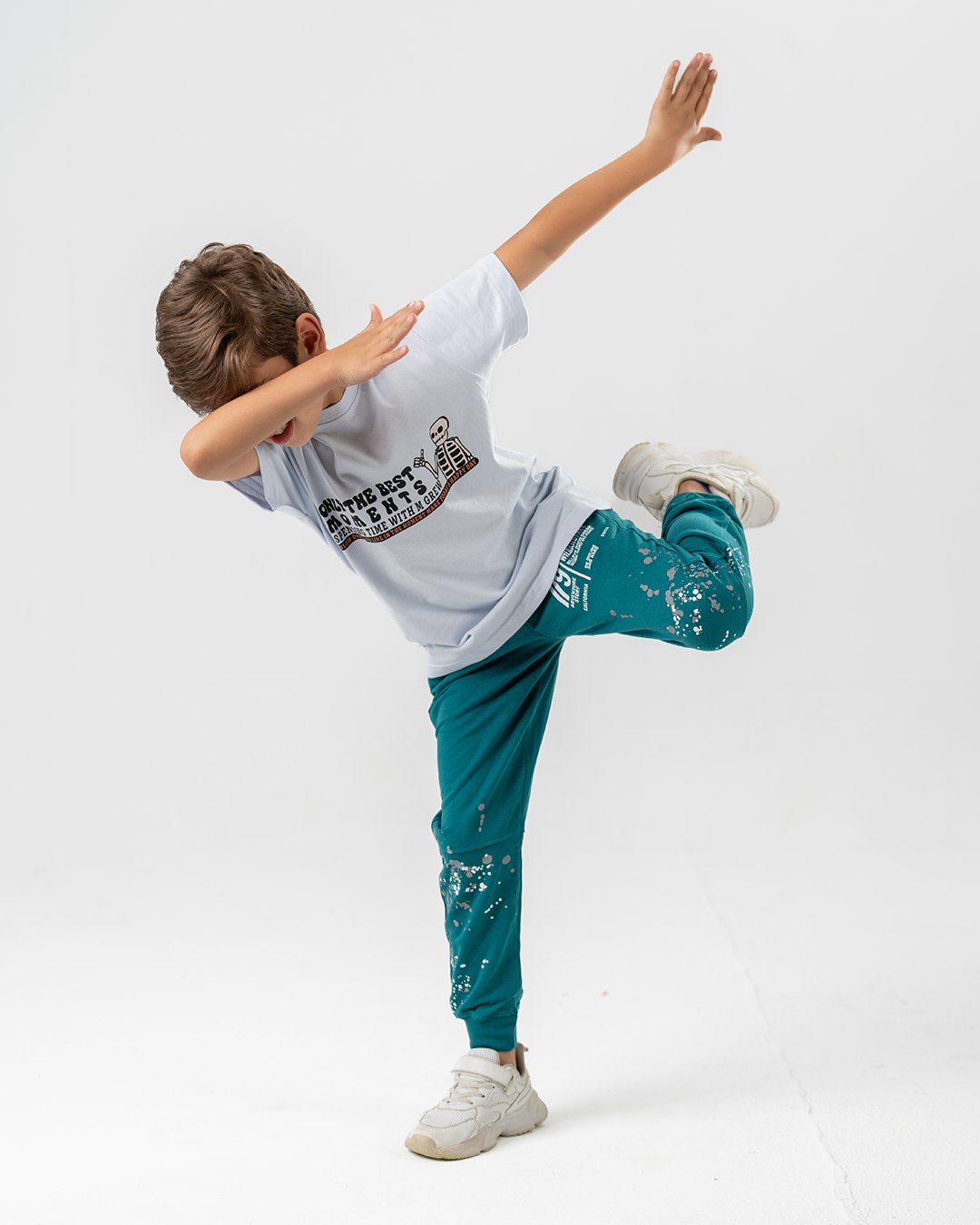 بنطلون مطبوع للأولاد