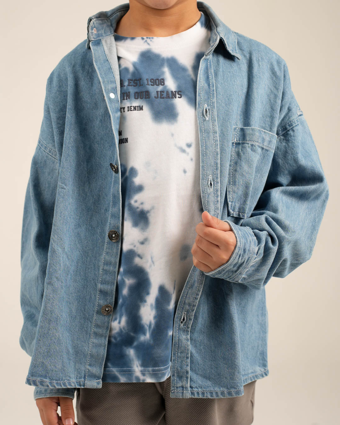 جاكت جينز خفيف أولادي