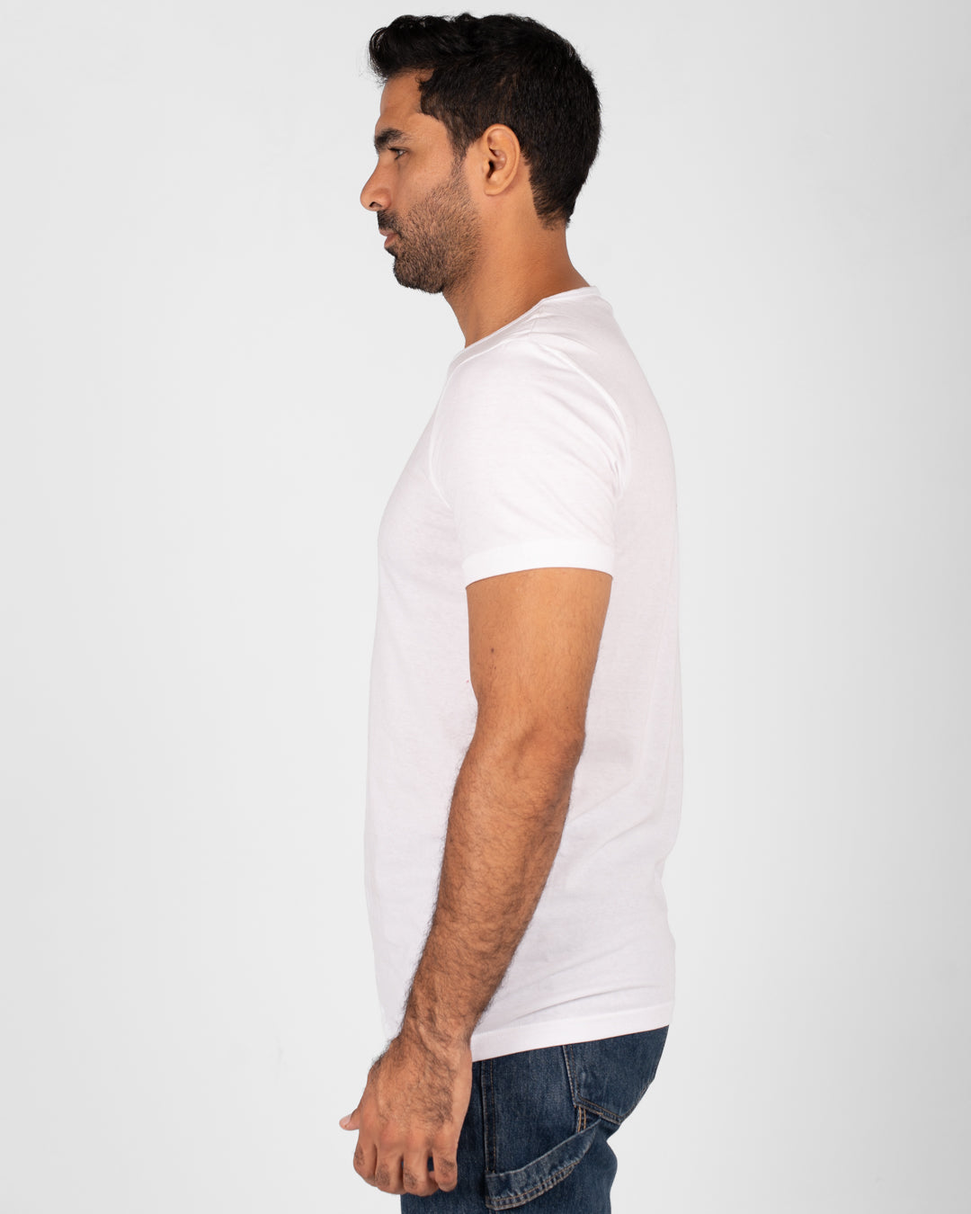 مجموعة من قطعتين من القمصان الداخلية للرجال