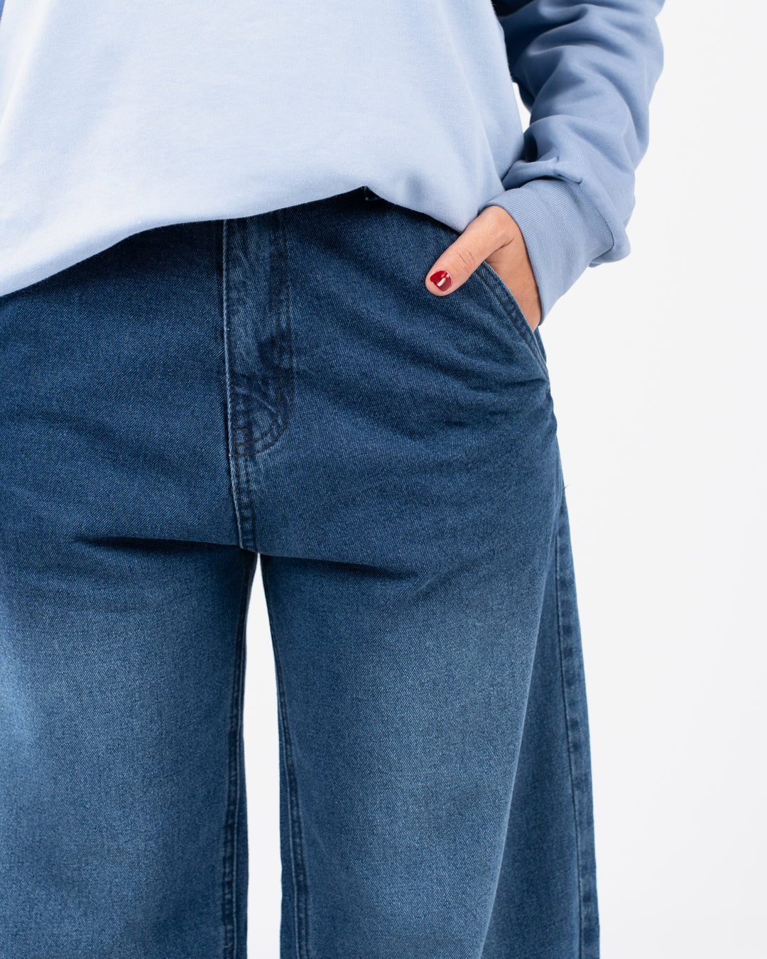 Relaxed Fit Women Jeans