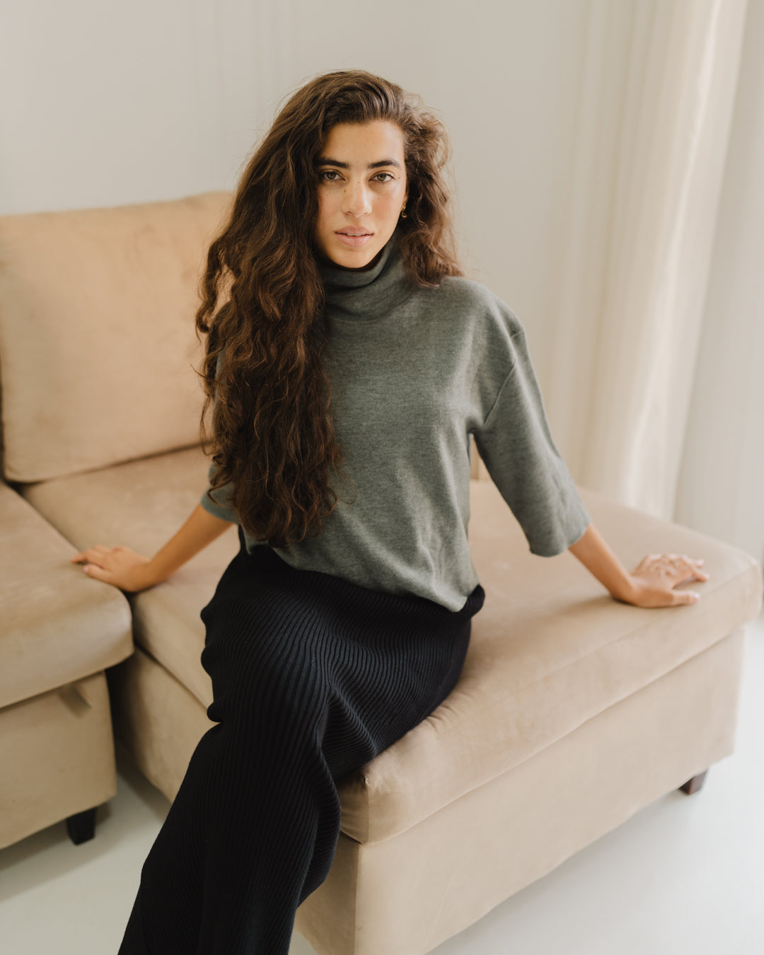 سويت شيرت نسائي تريكو