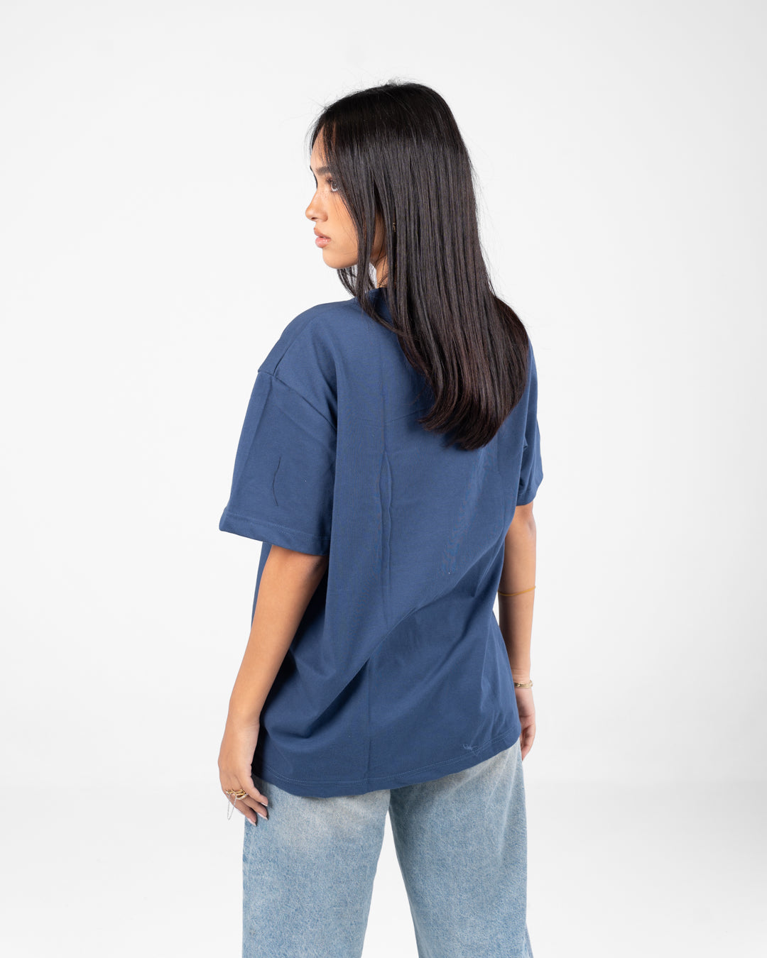 تي شيرت مطرز للنساء