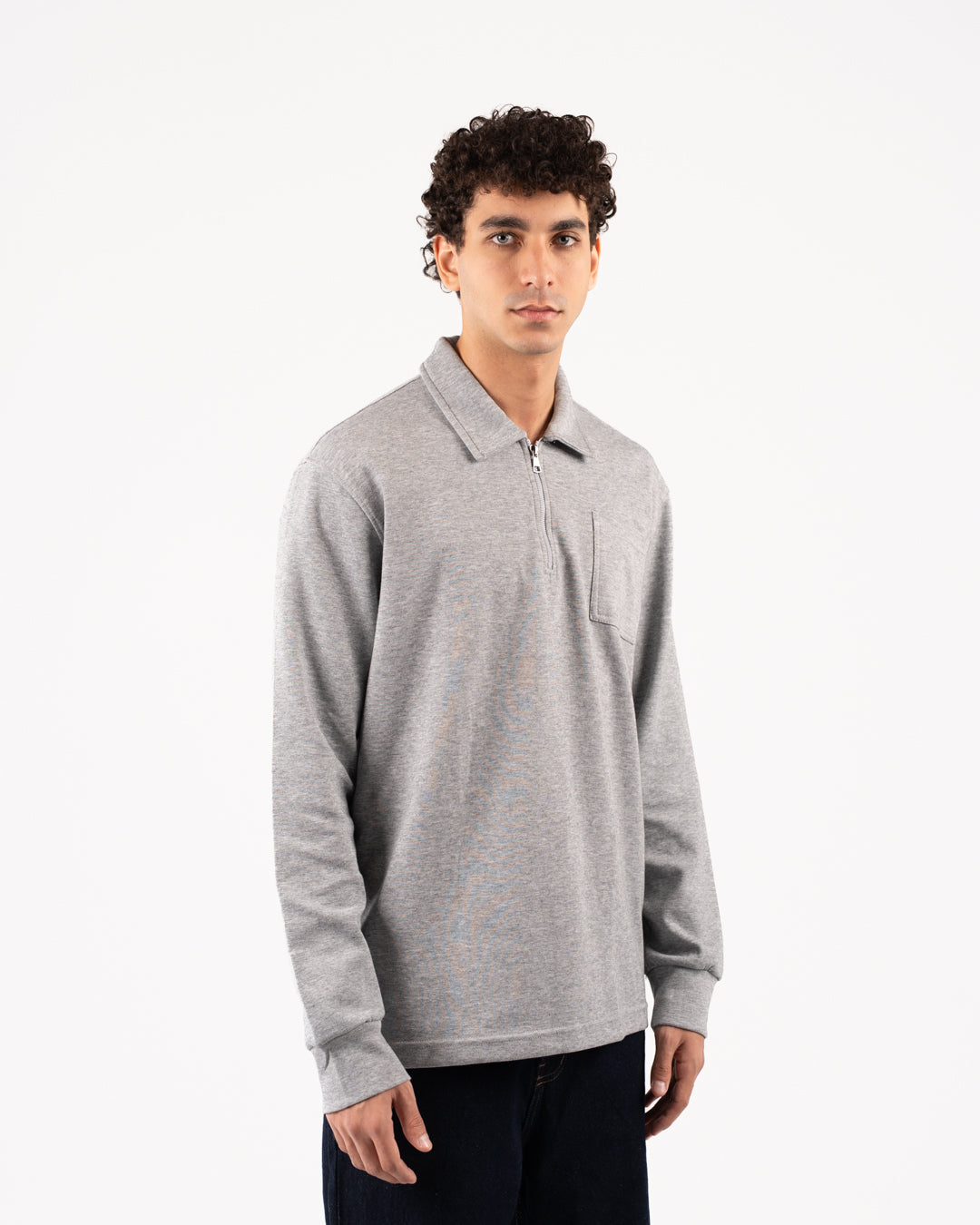 سويت شيرت رجالي سادة بأزرار