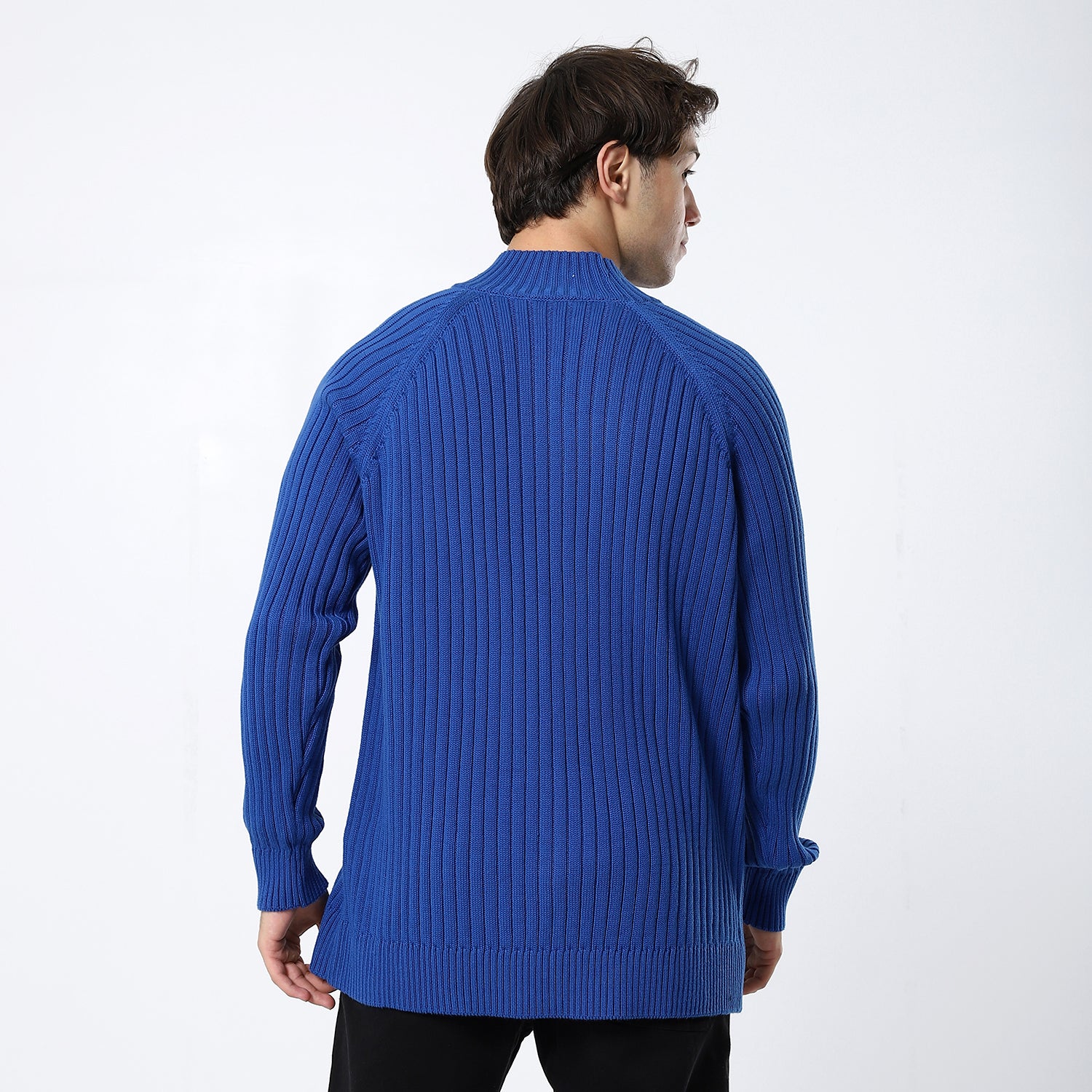 Round Neck Blue Pullover