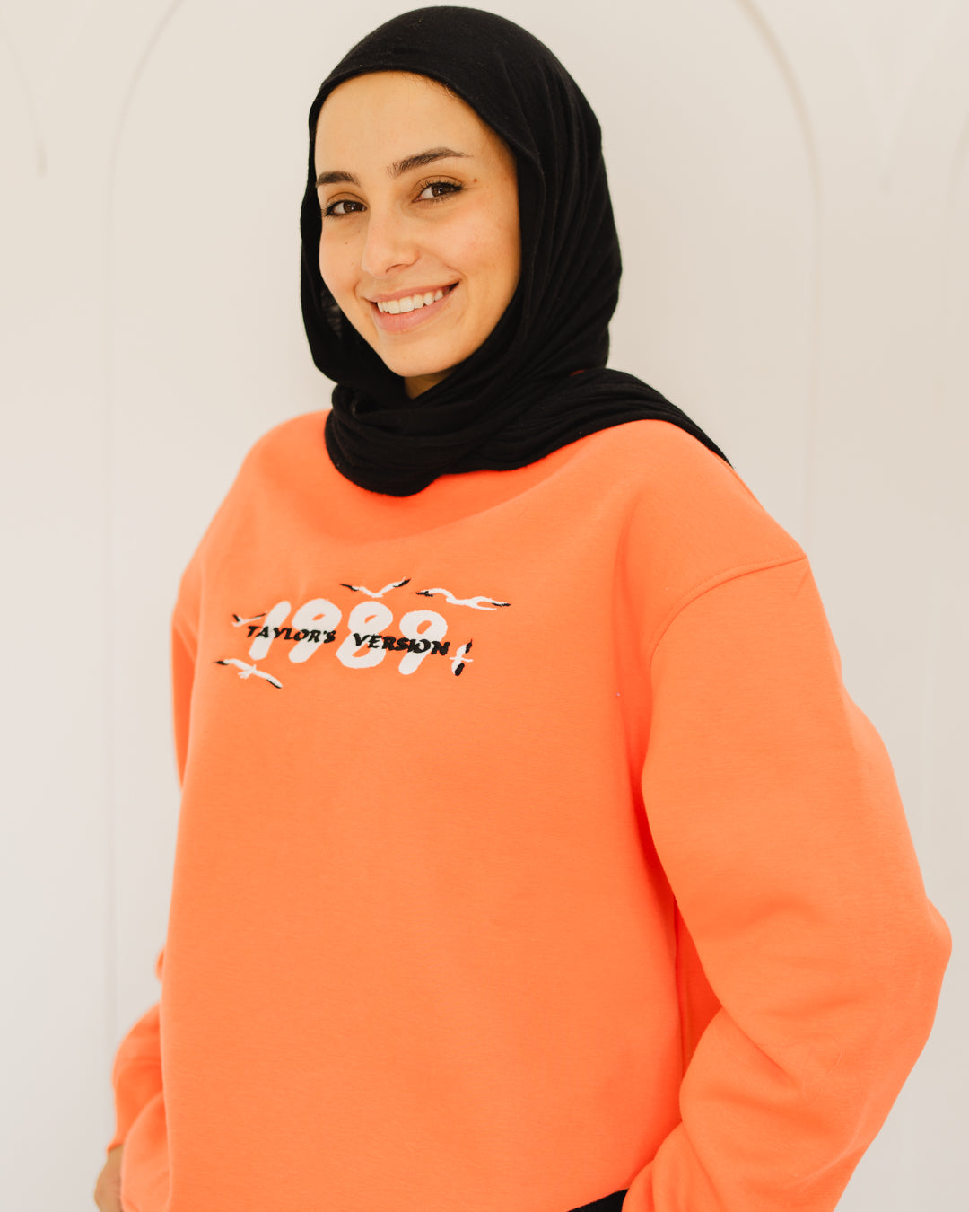 سويت شيرت نسائي واسع