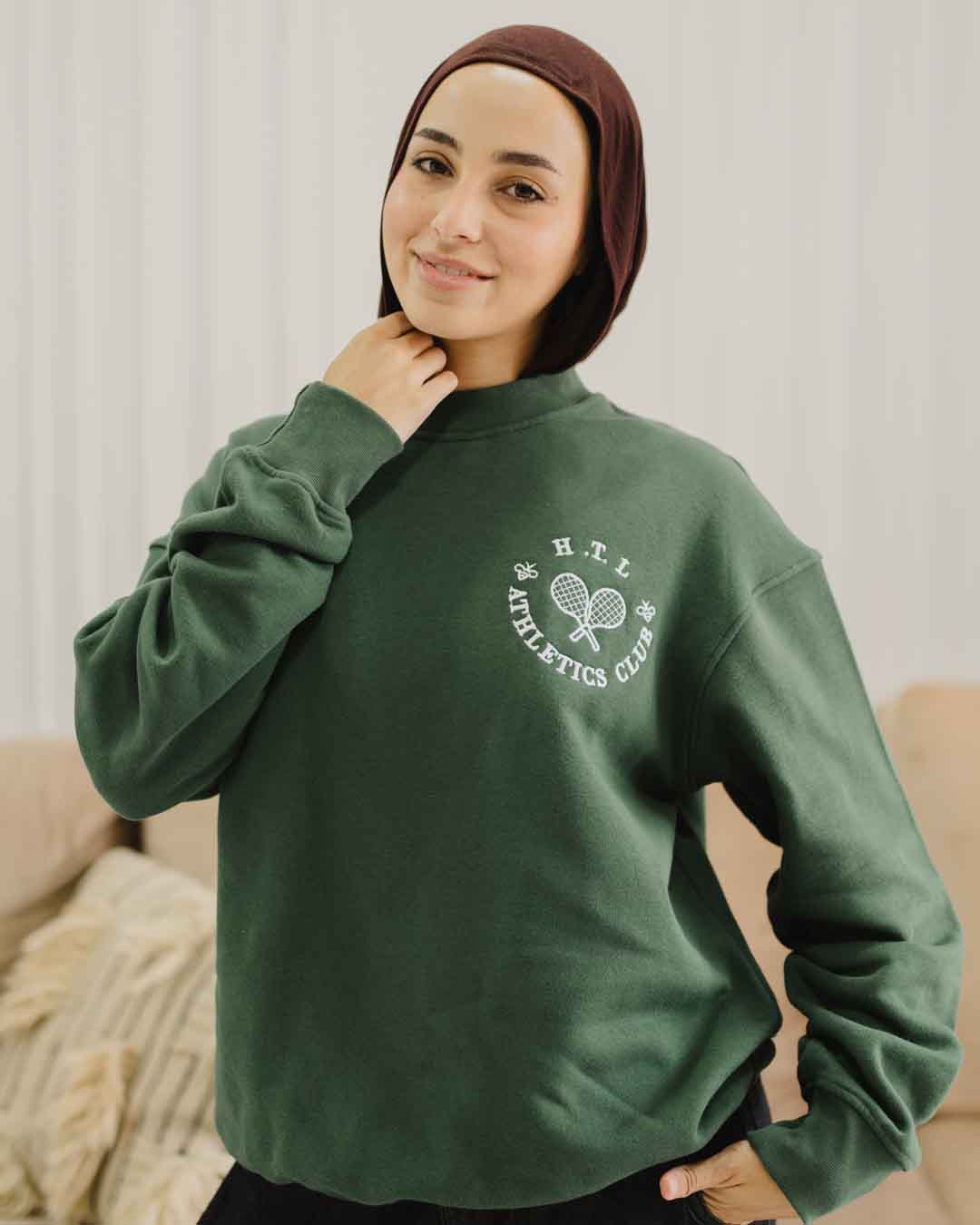 سويت شيرت مطرز