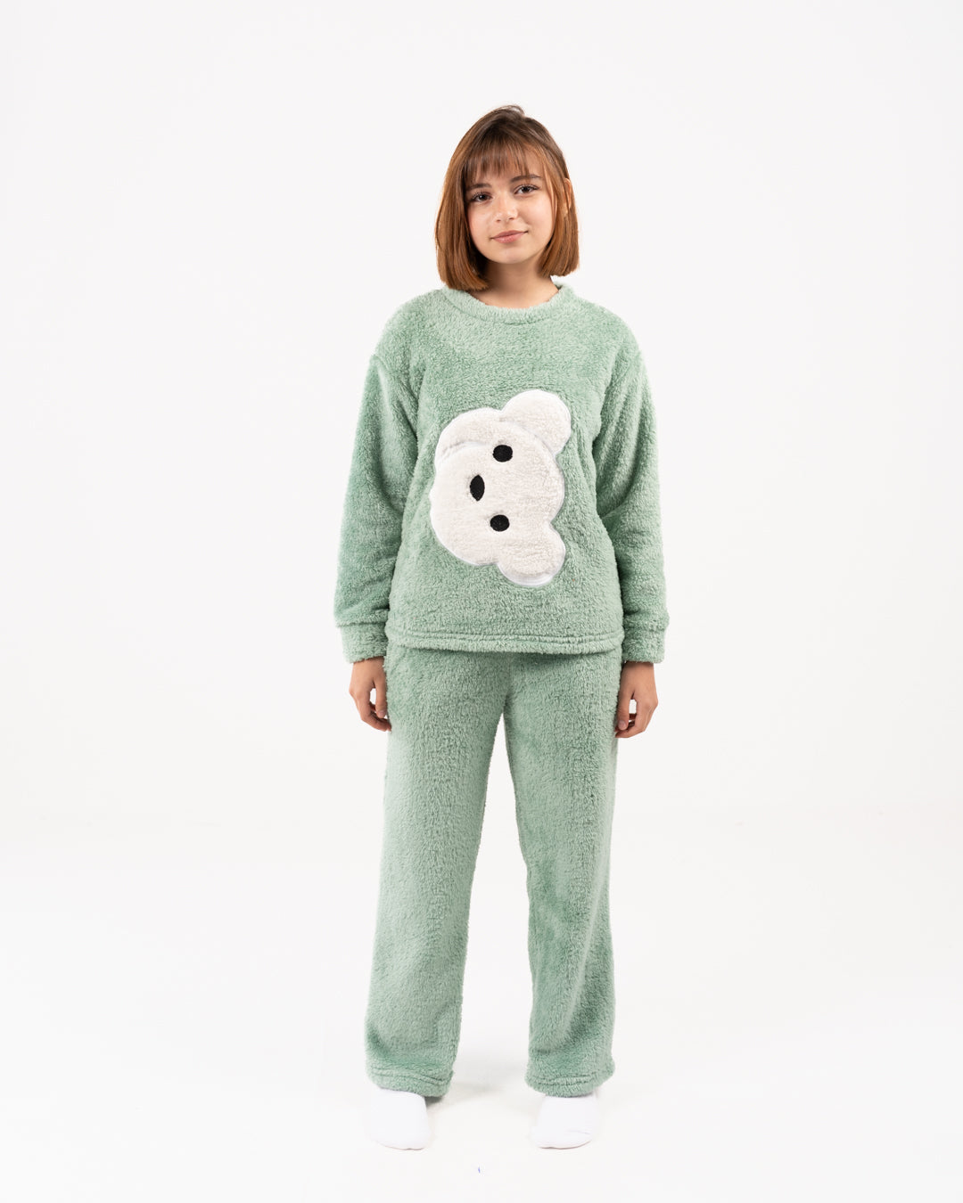 بيجامة بنات بطبعة وجه دب