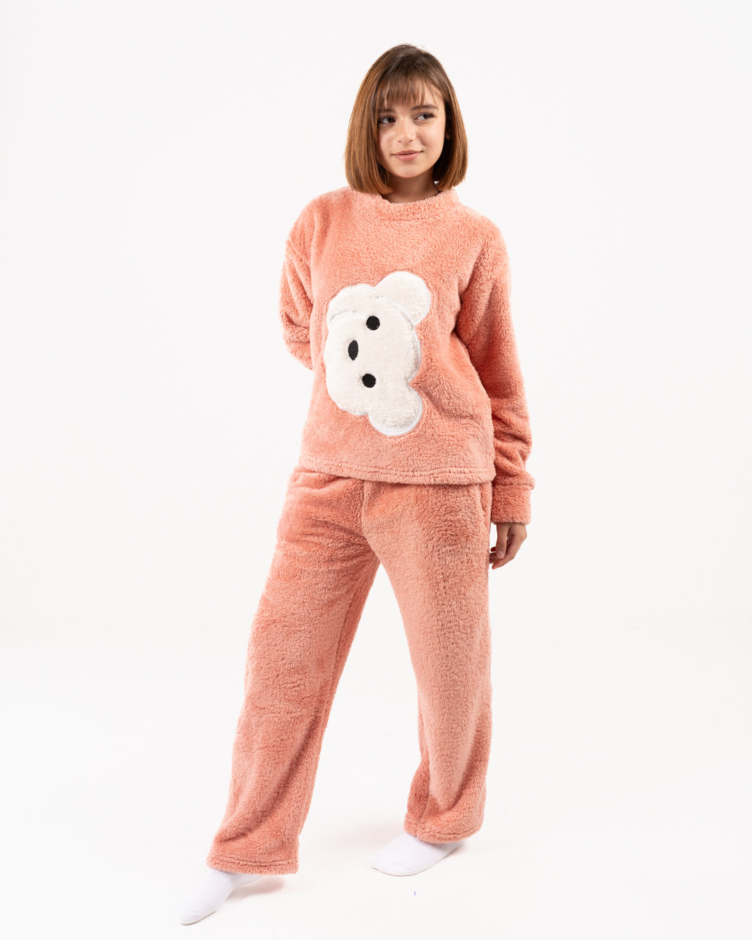 بيجامة بنات بطبعة وجه دب