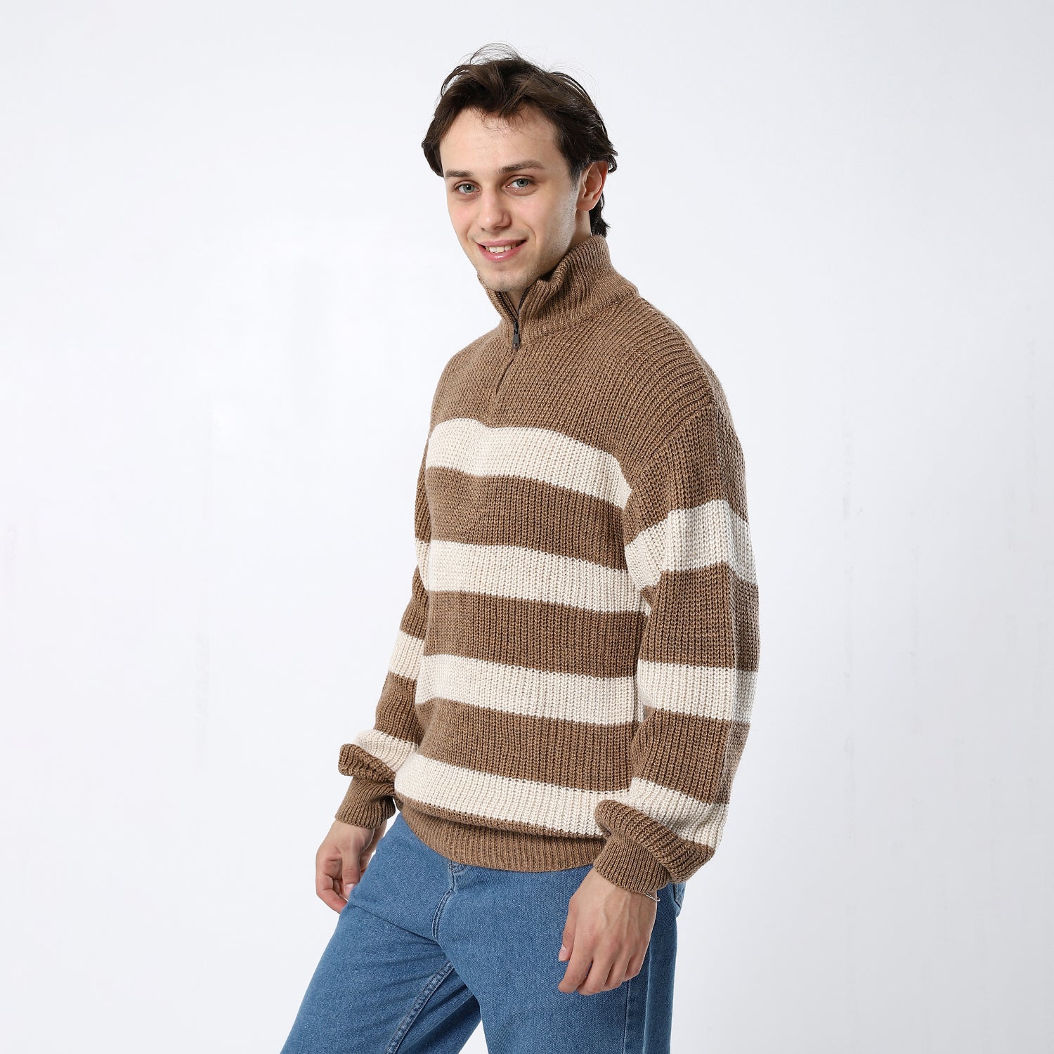 Brown Pullover