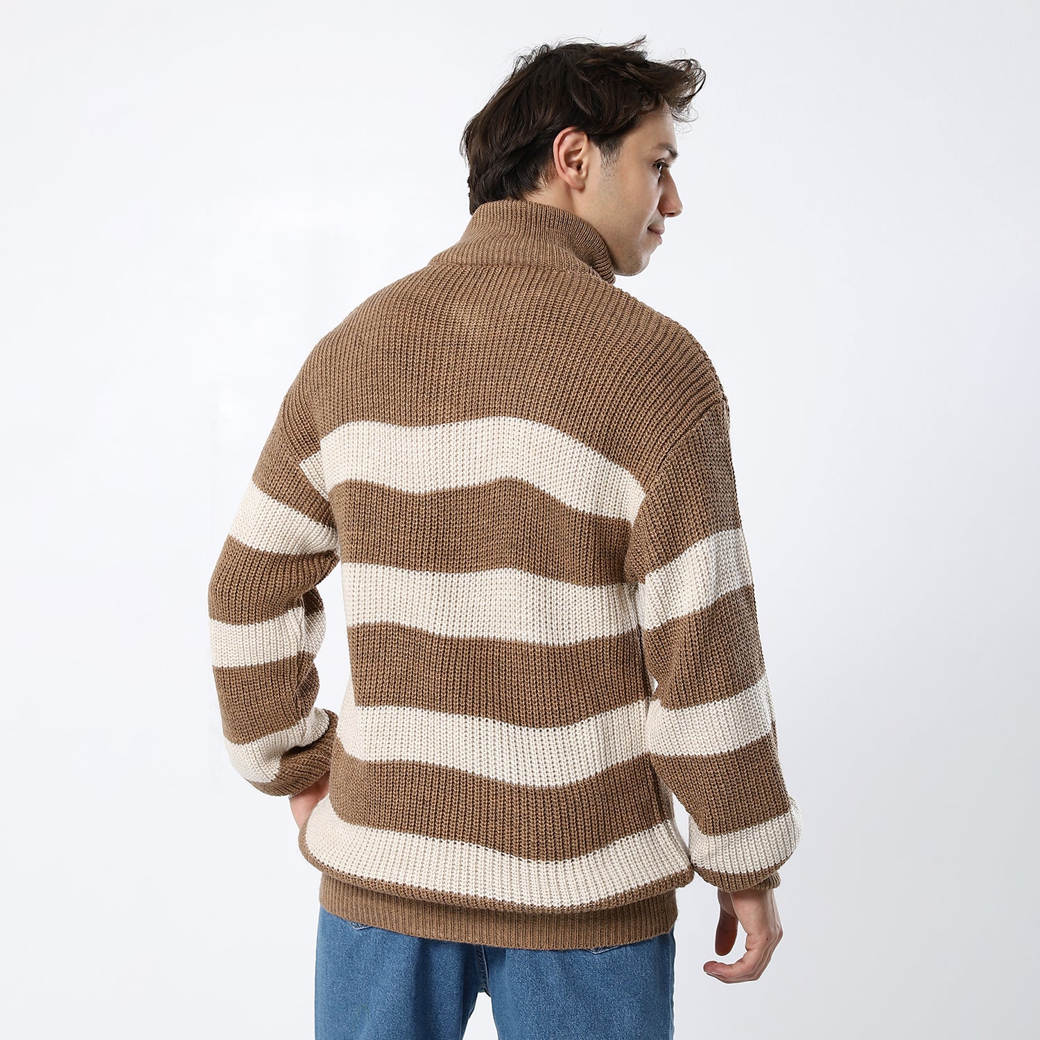 Brown Pullover