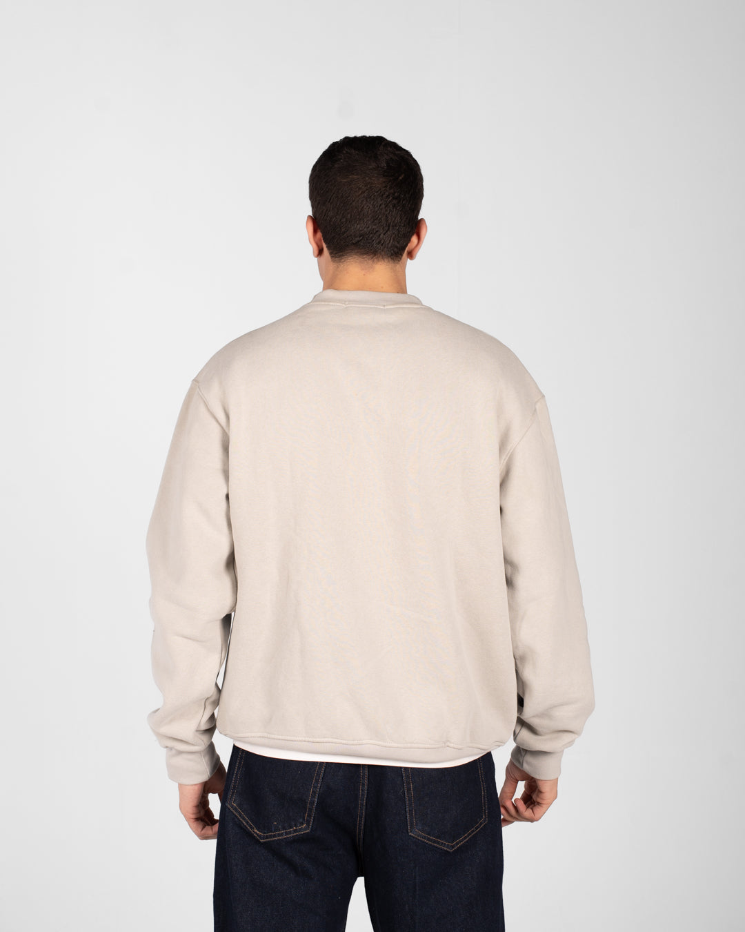 قميص رياضي أساسي للرجال