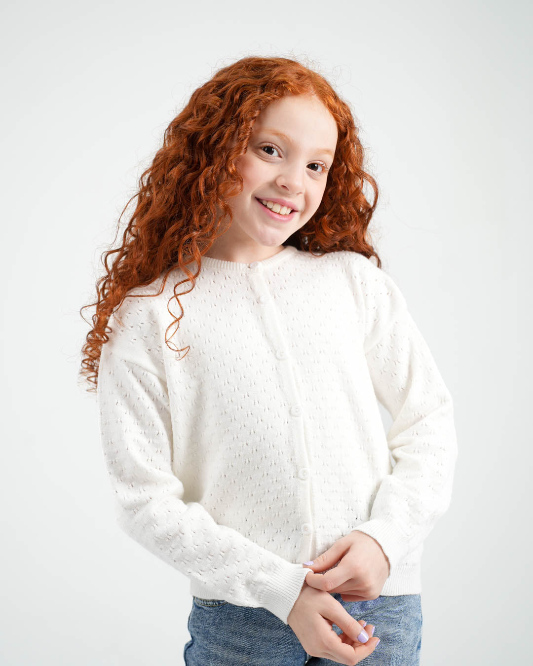 بلوفر بناتي بياقة دائرية