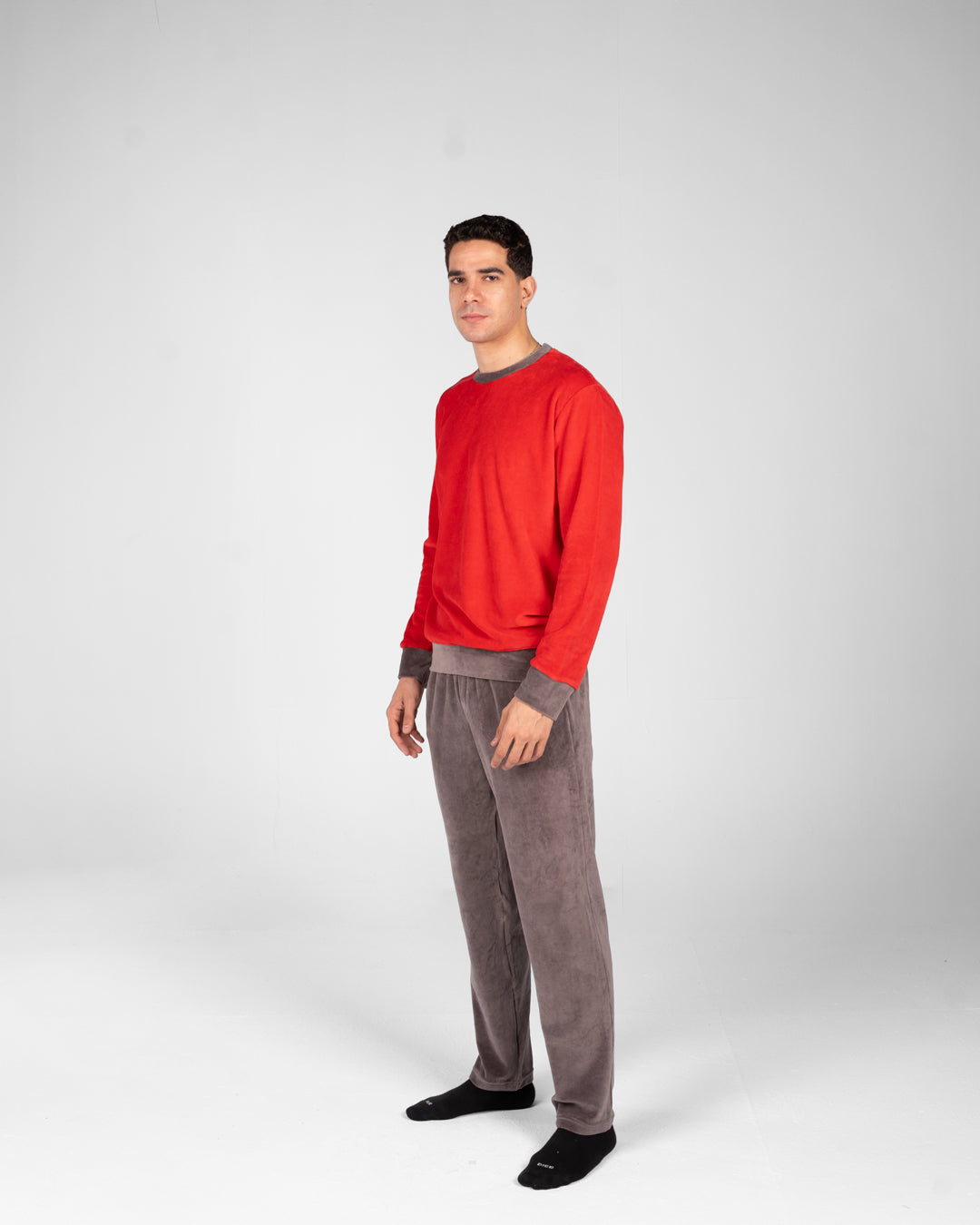 بيجامة مخملية سادة للرجال