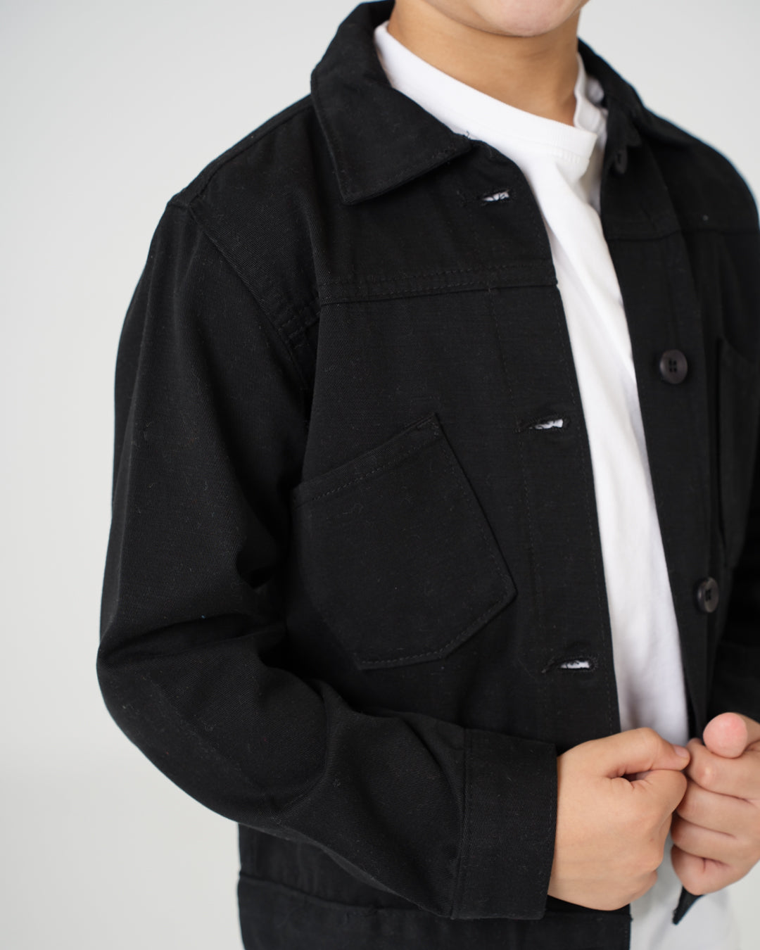 جاكت خفيف سادة