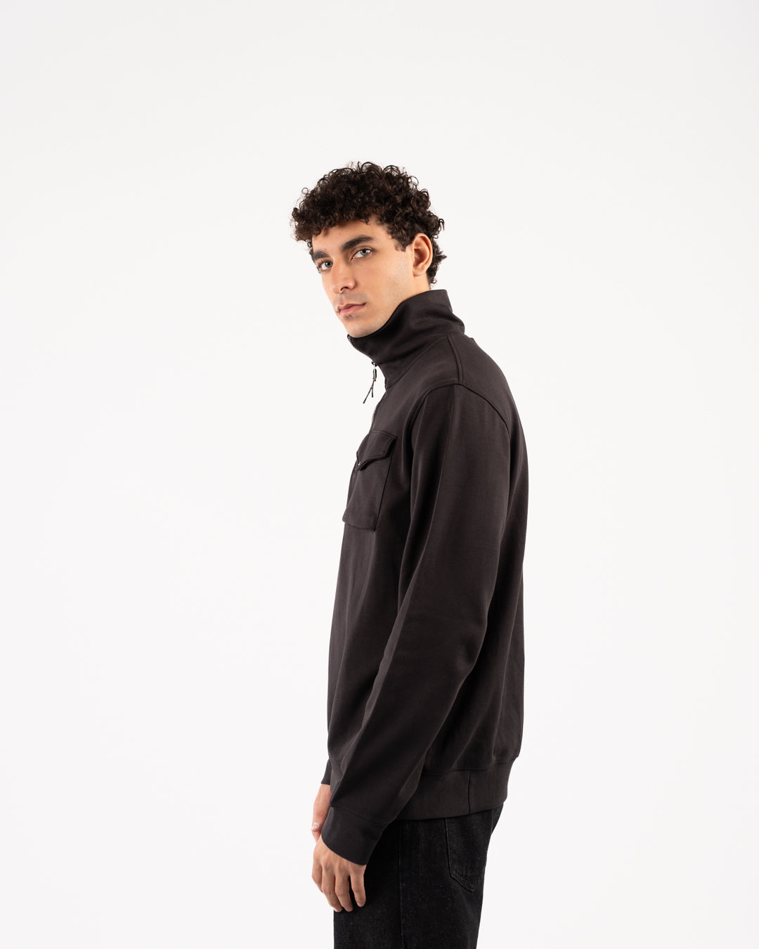 سويت شيرت بسحاب وجيب