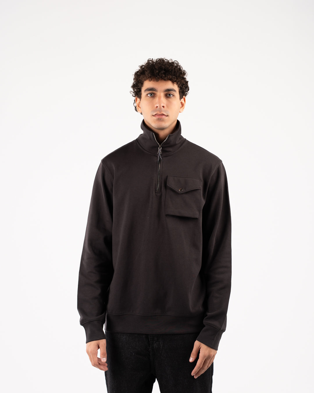 سويت شيرت بسحاب وجيب