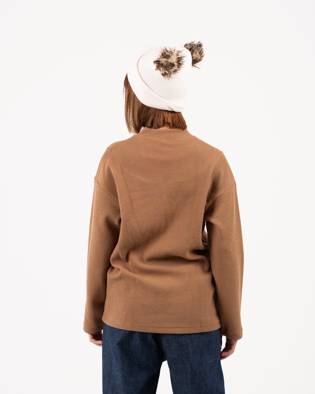 سويت شيرت جاكار بأزرار للبنات